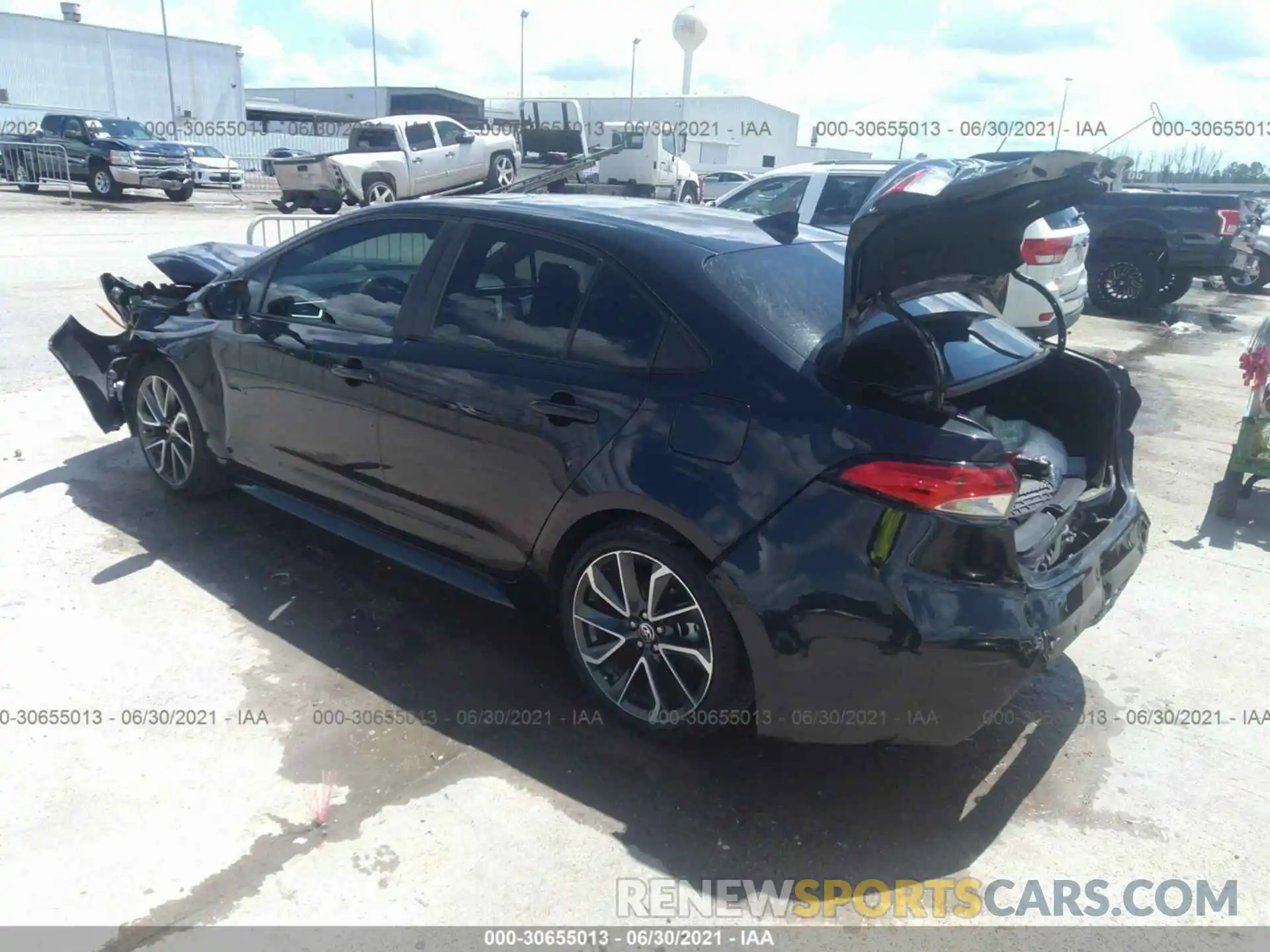 3 Photograph of a damaged car 5YFP4RCE2LP027175 TOYOTA COROLLA 2020