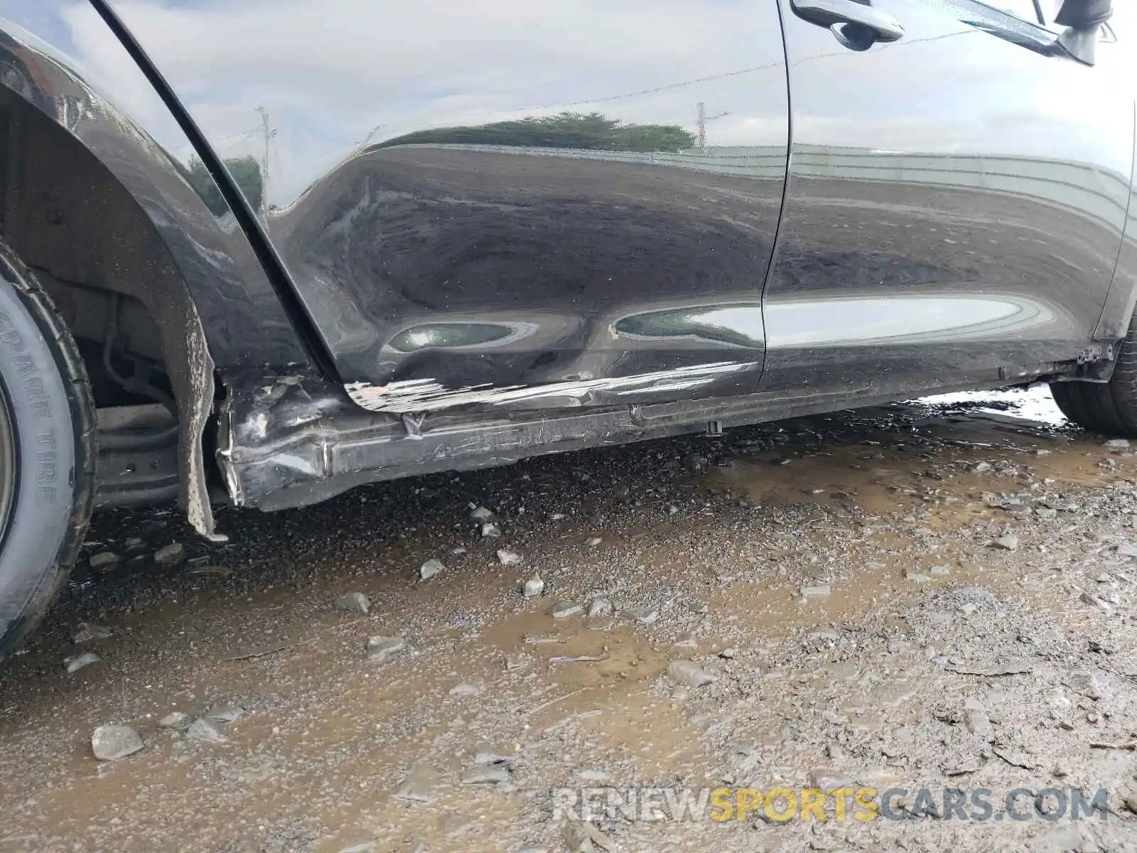 9 Photograph of a damaged car 5YFP4RCE2LP027418 TOYOTA COROLLA 2020