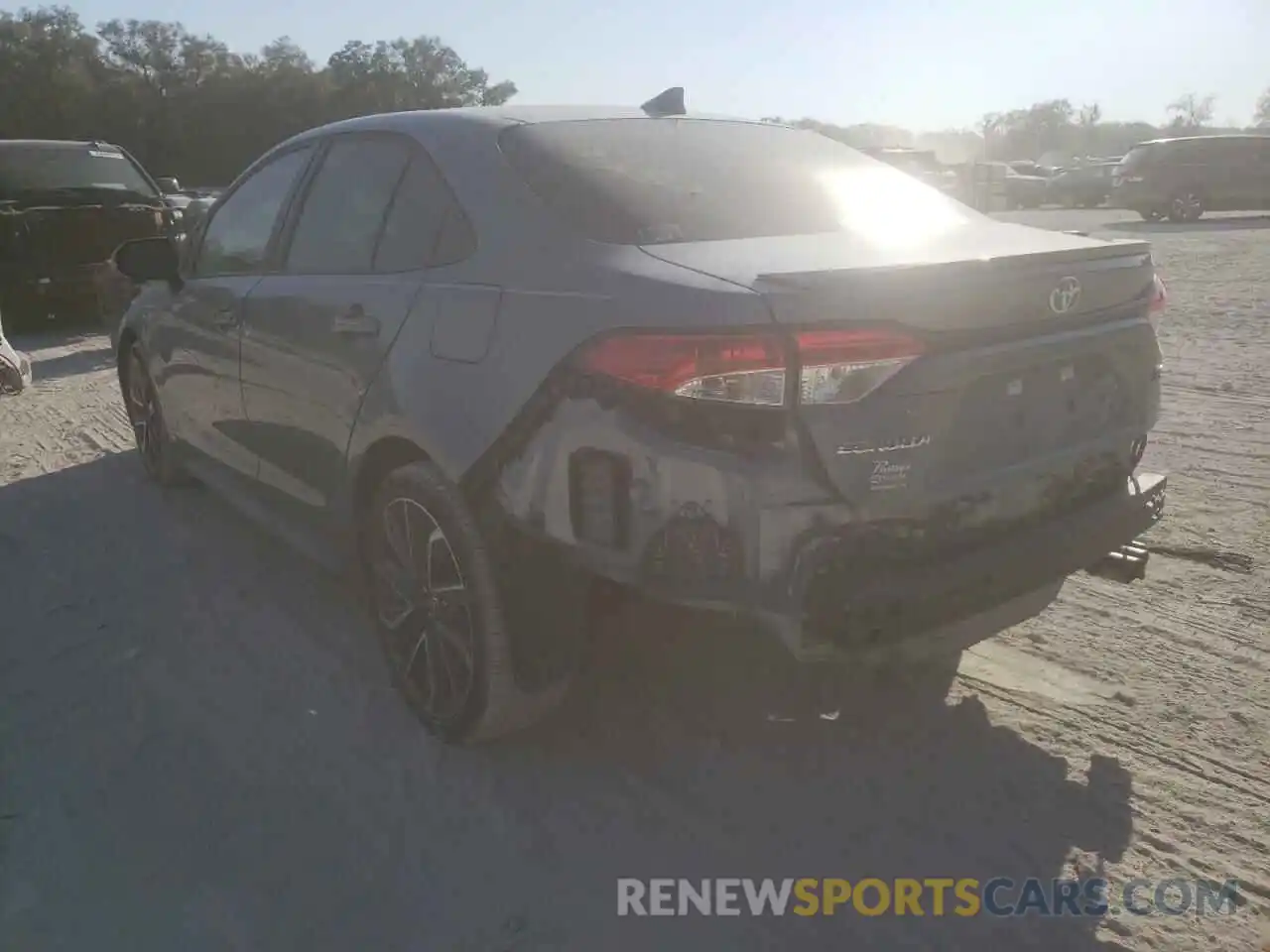 3 Photograph of a damaged car 5YFP4RCE2LP027676 TOYOTA COROLLA 2020