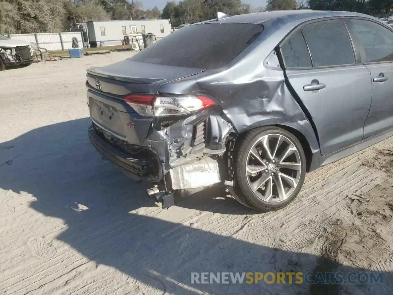 9 Photograph of a damaged car 5YFP4RCE2LP027676 TOYOTA COROLLA 2020