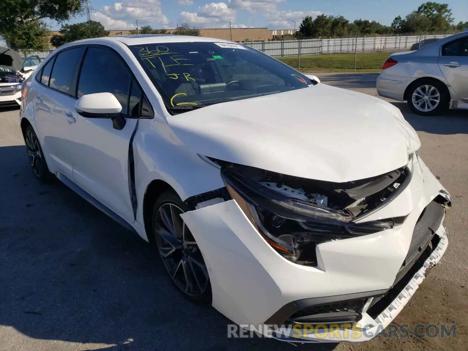 1 Photograph of a damaged car 5YFP4RCE2LP030447 TOYOTA COROLLA 2020