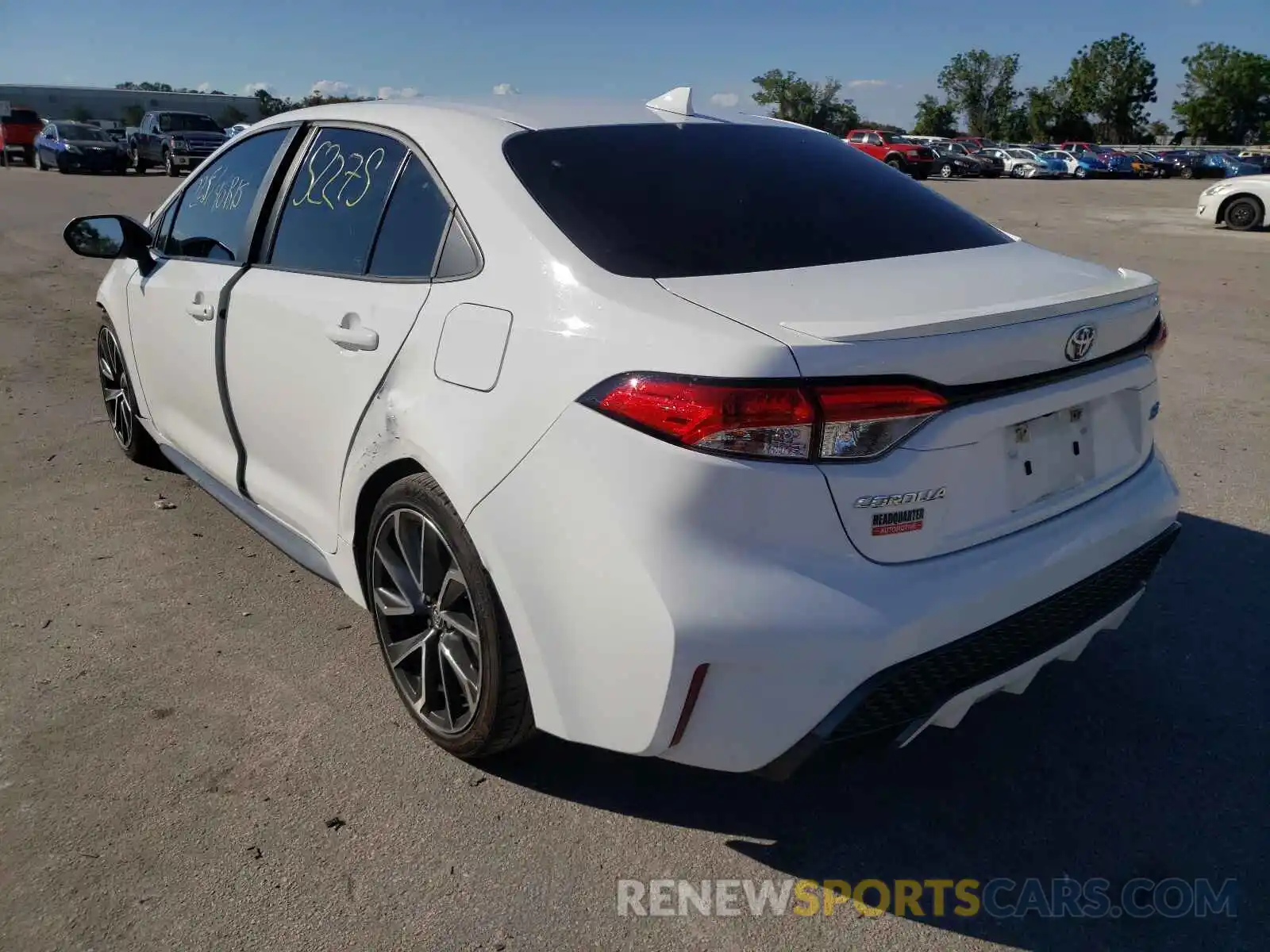 3 Photograph of a damaged car 5YFP4RCE2LP030447 TOYOTA COROLLA 2020