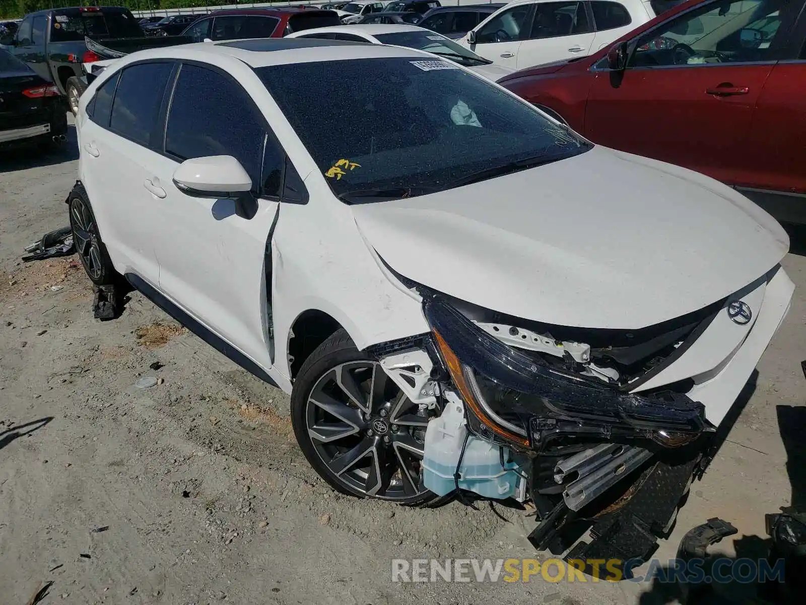 1 Photograph of a damaged car 5YFP4RCE2LP054375 TOYOTA COROLLA 2020