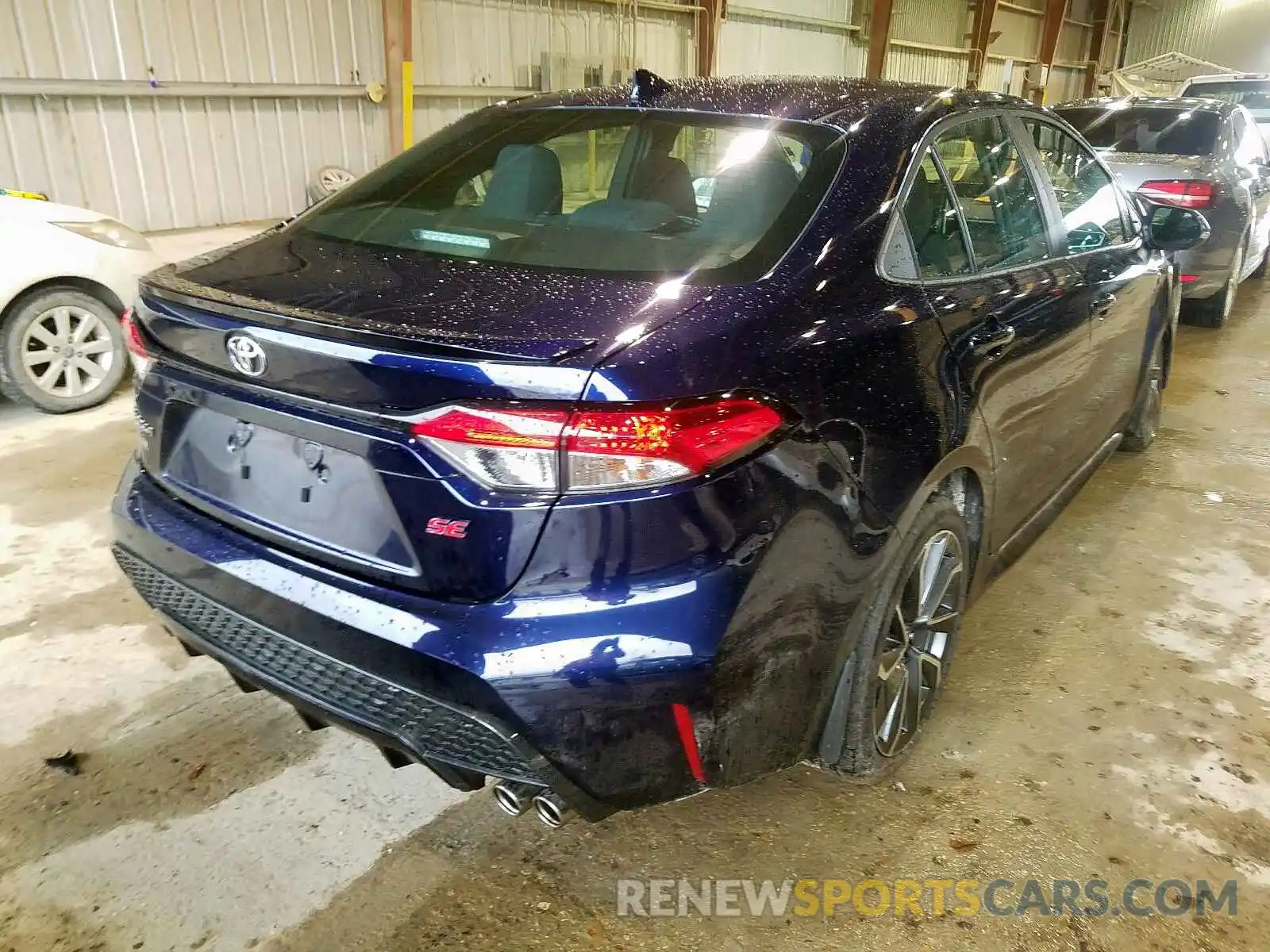 4 Photograph of a damaged car 5YFP4RCE3LP013270 TOYOTA COROLLA 2020