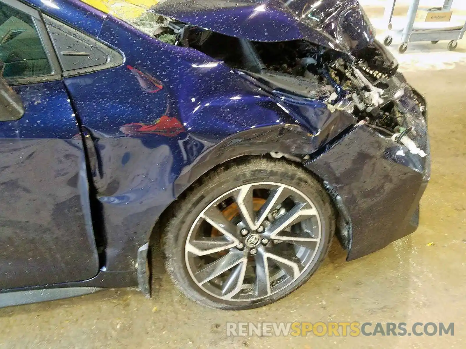 9 Photograph of a damaged car 5YFP4RCE3LP013270 TOYOTA COROLLA 2020