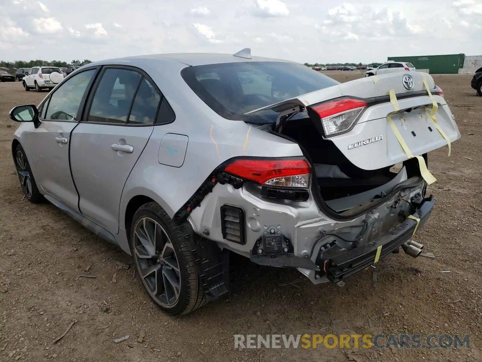 3 Photograph of a damaged car 5YFP4RCE3LP027573 TOYOTA COROLLA 2020