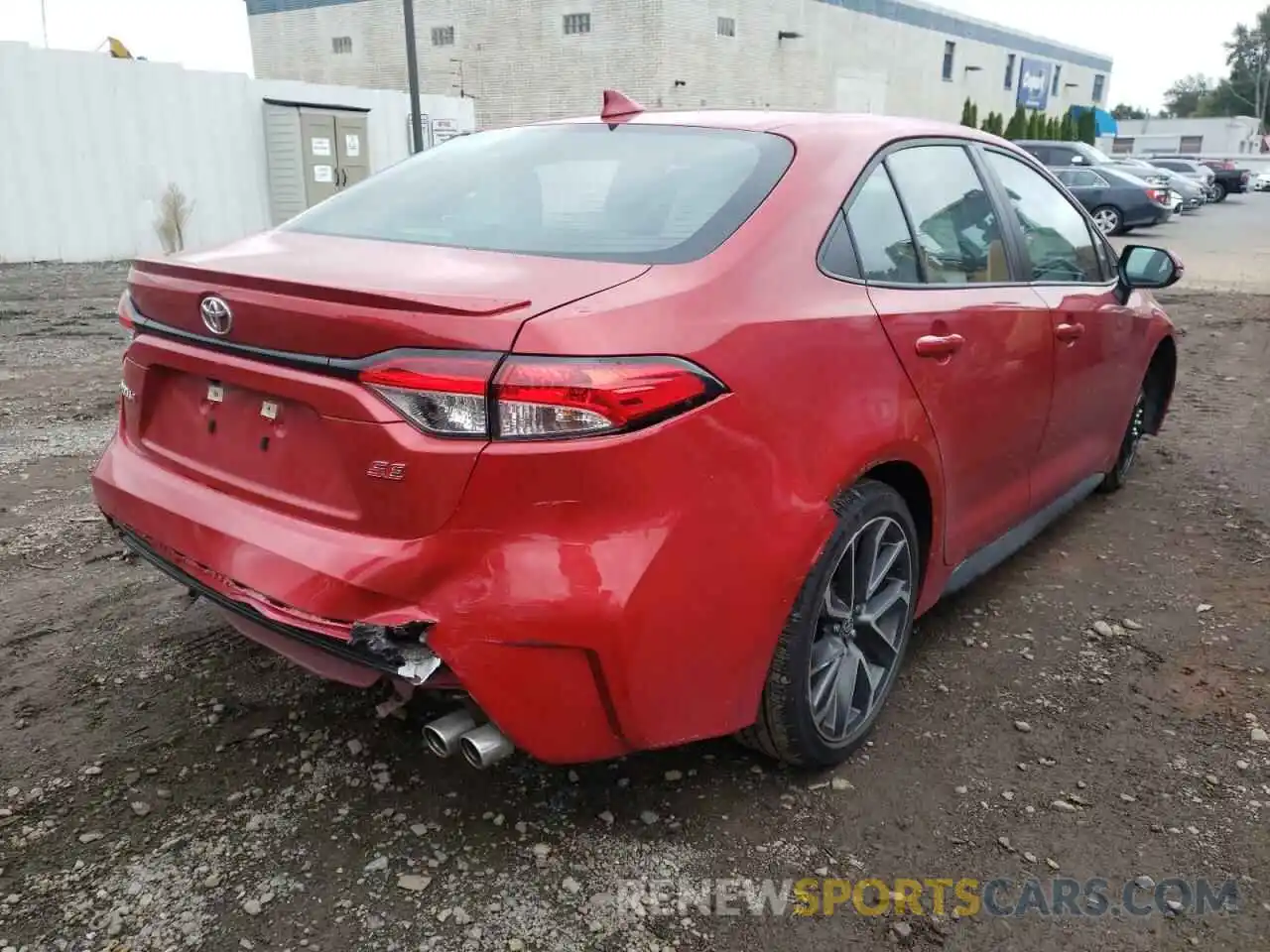 4 Photograph of a damaged car 5YFP4RCE3LP029114 TOYOTA COROLLA 2020