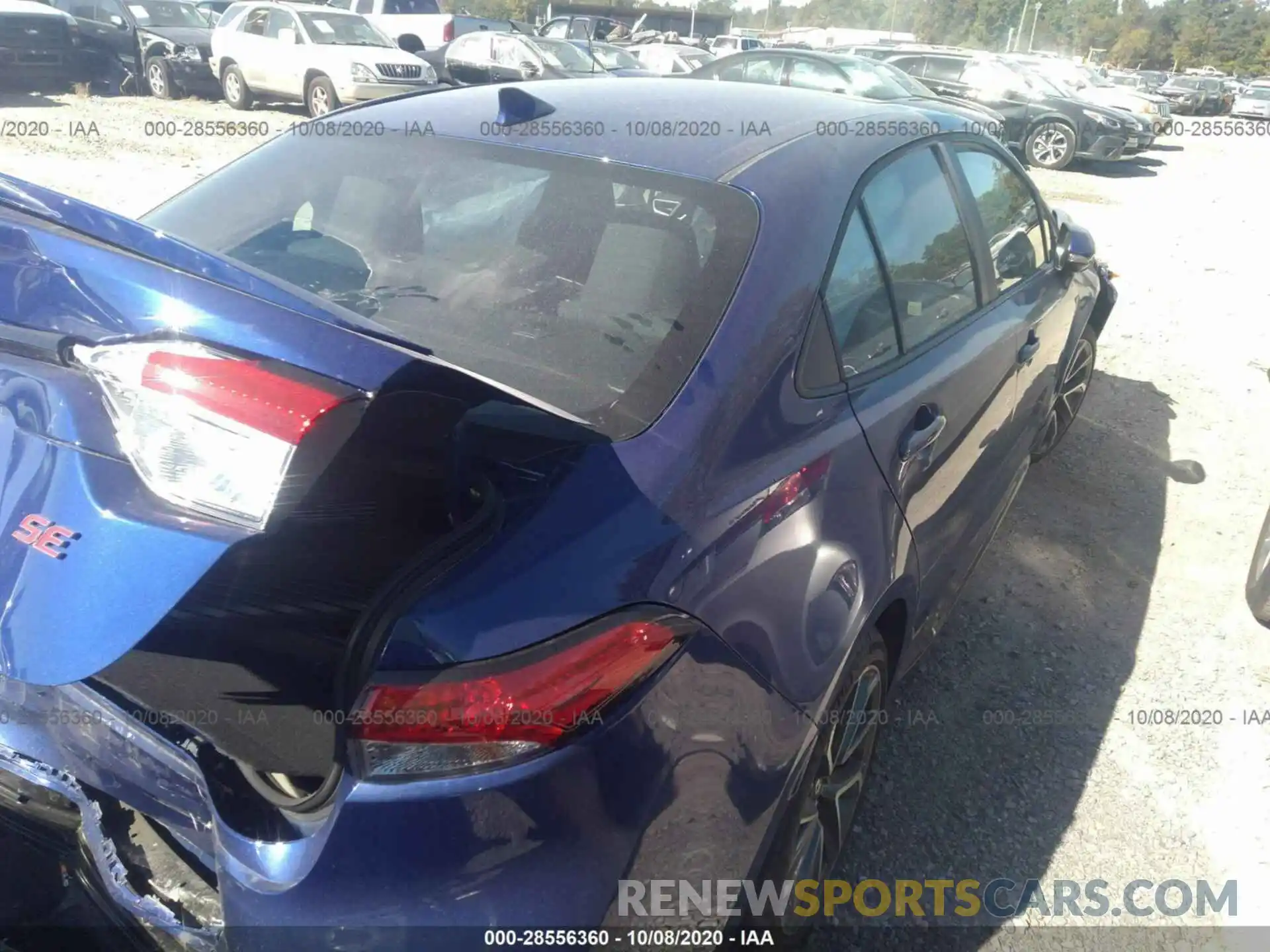 4 Photograph of a damaged car 5YFP4RCE3LP041182 TOYOTA COROLLA 2020