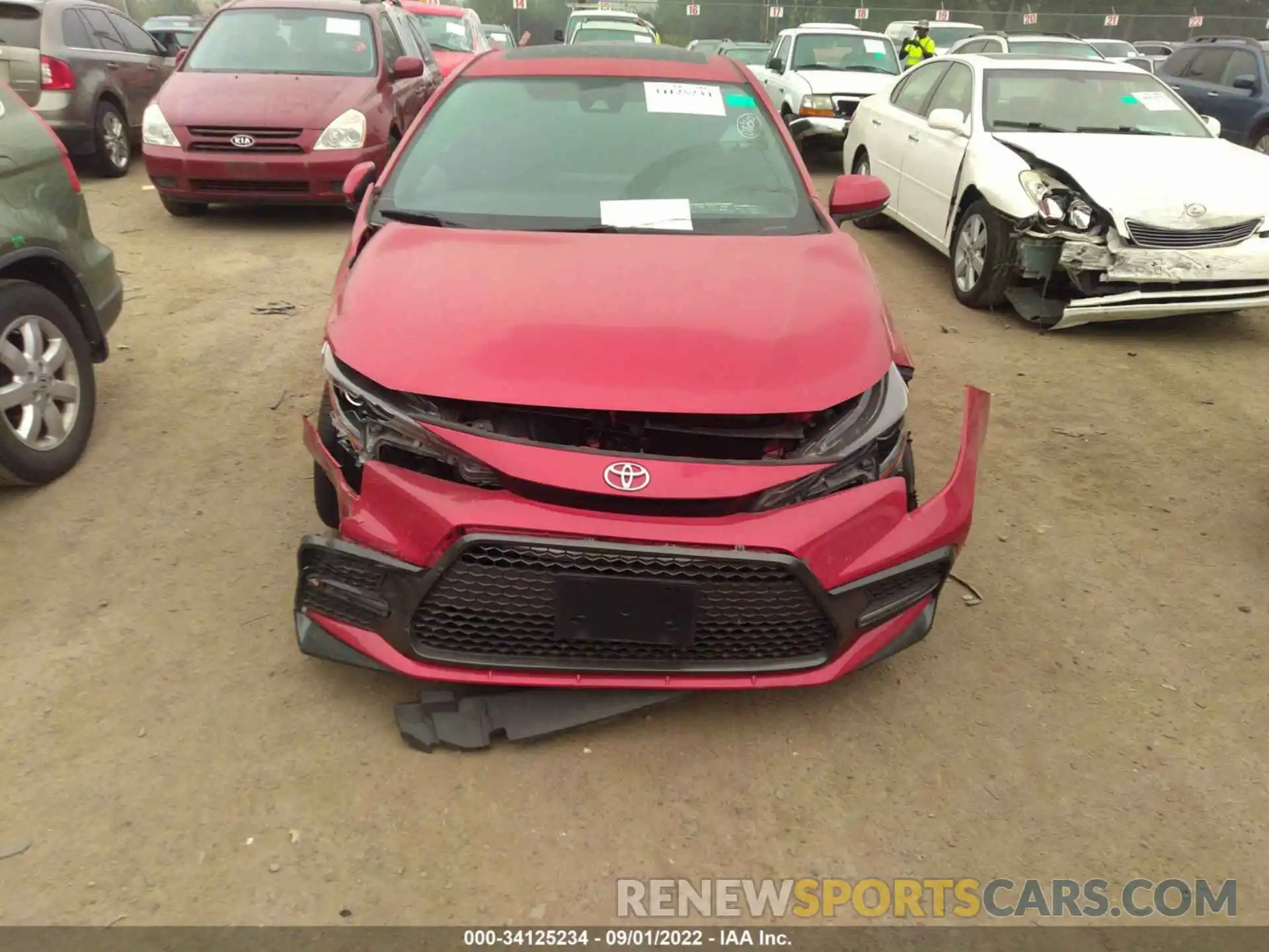 6 Photograph of a damaged car 5YFP4RCE3LP047032 TOYOTA COROLLA 2020