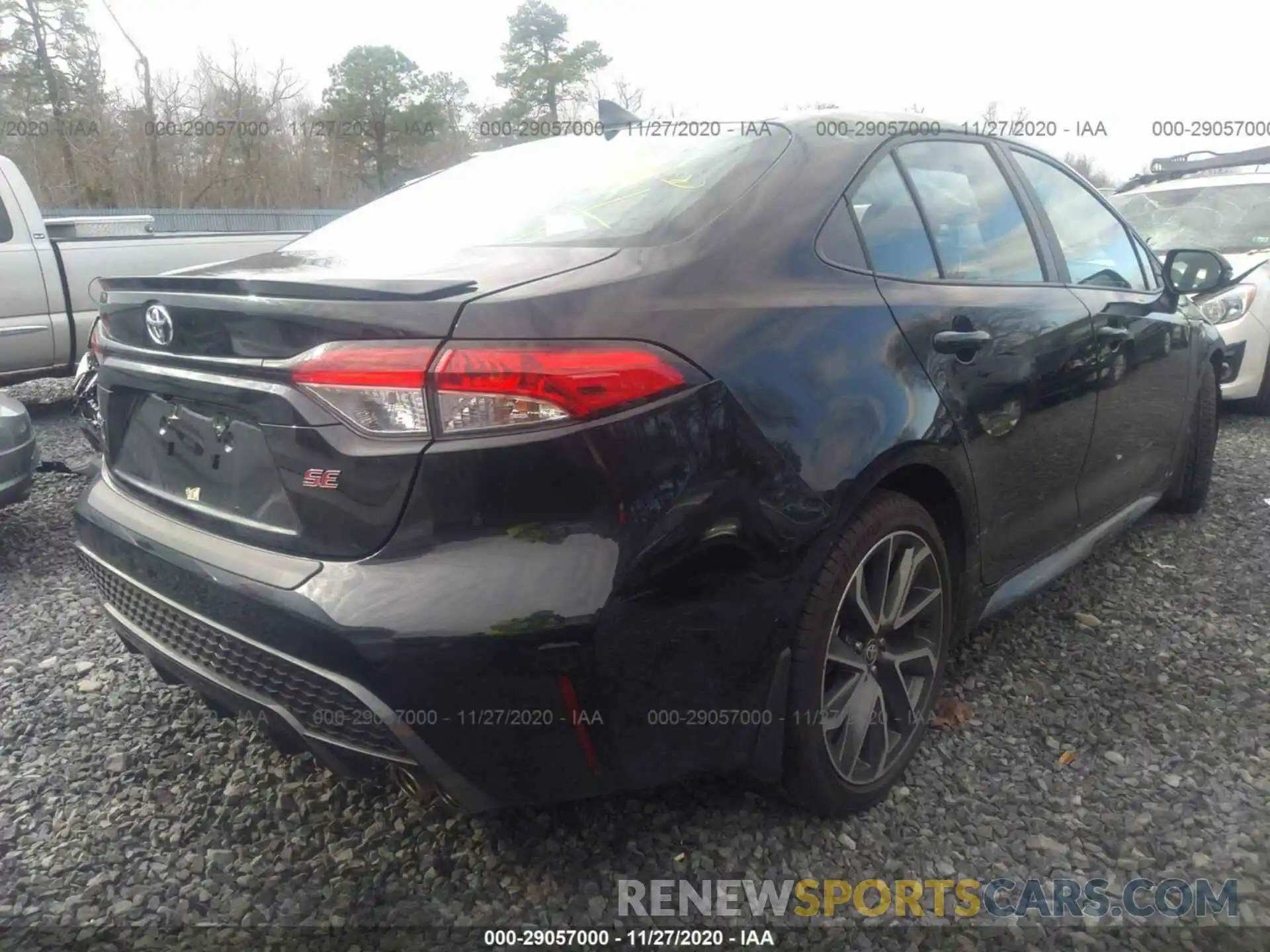 4 Photograph of a damaged car 5YFP4RCE3LP051047 TOYOTA COROLLA 2020