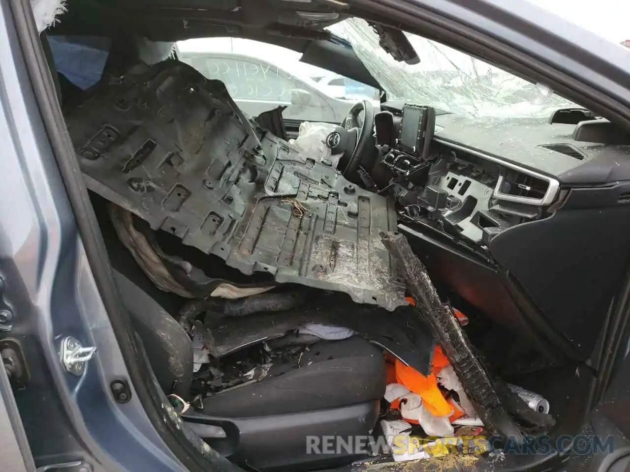 5 Photograph of a damaged car 5YFP4RCE4LP012371 TOYOTA COROLLA 2020