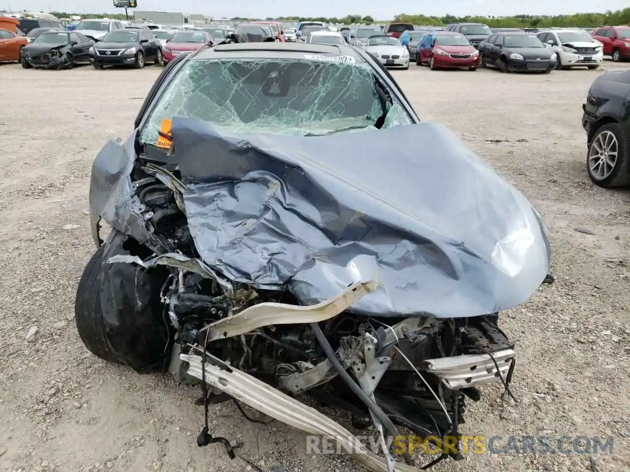 7 Photograph of a damaged car 5YFP4RCE4LP012371 TOYOTA COROLLA 2020