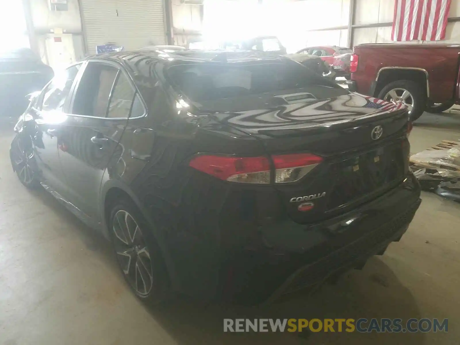 3 Photograph of a damaged car 5YFP4RCE4LP031342 TOYOTA COROLLA 2020