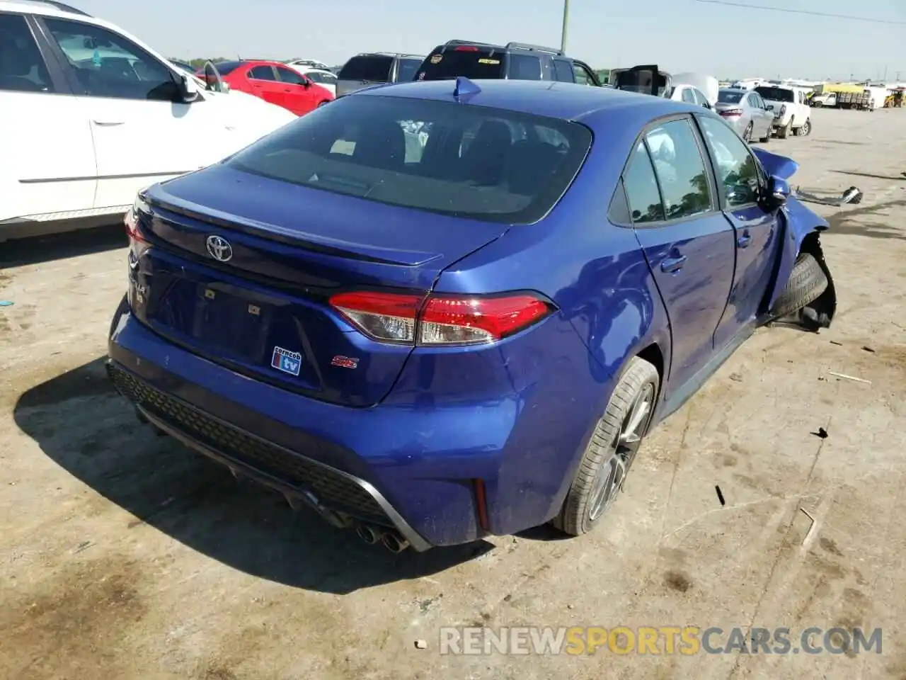 4 Photograph of a damaged car 5YFP4RCE5LP014419 TOYOTA COROLLA 2020