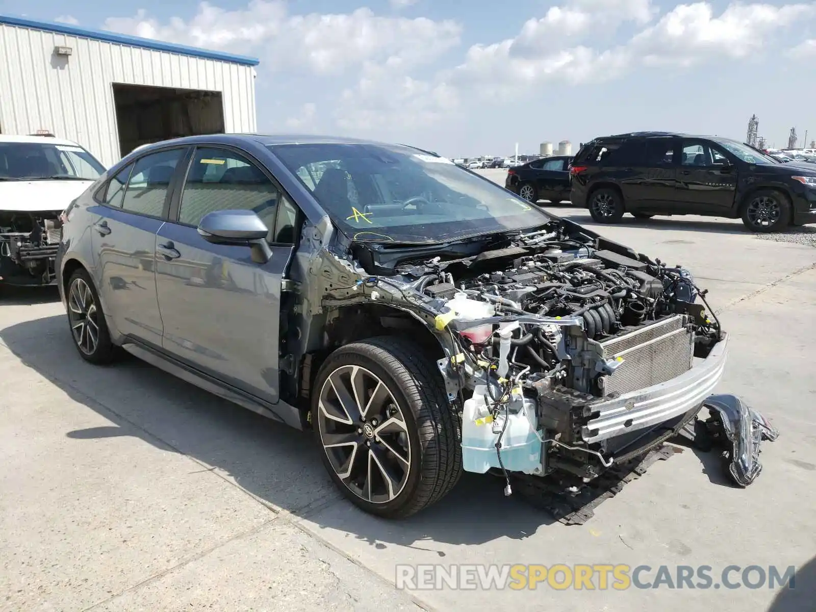 1 Photograph of a damaged car 5YFP4RCE5LP014601 TOYOTA COROLLA 2020