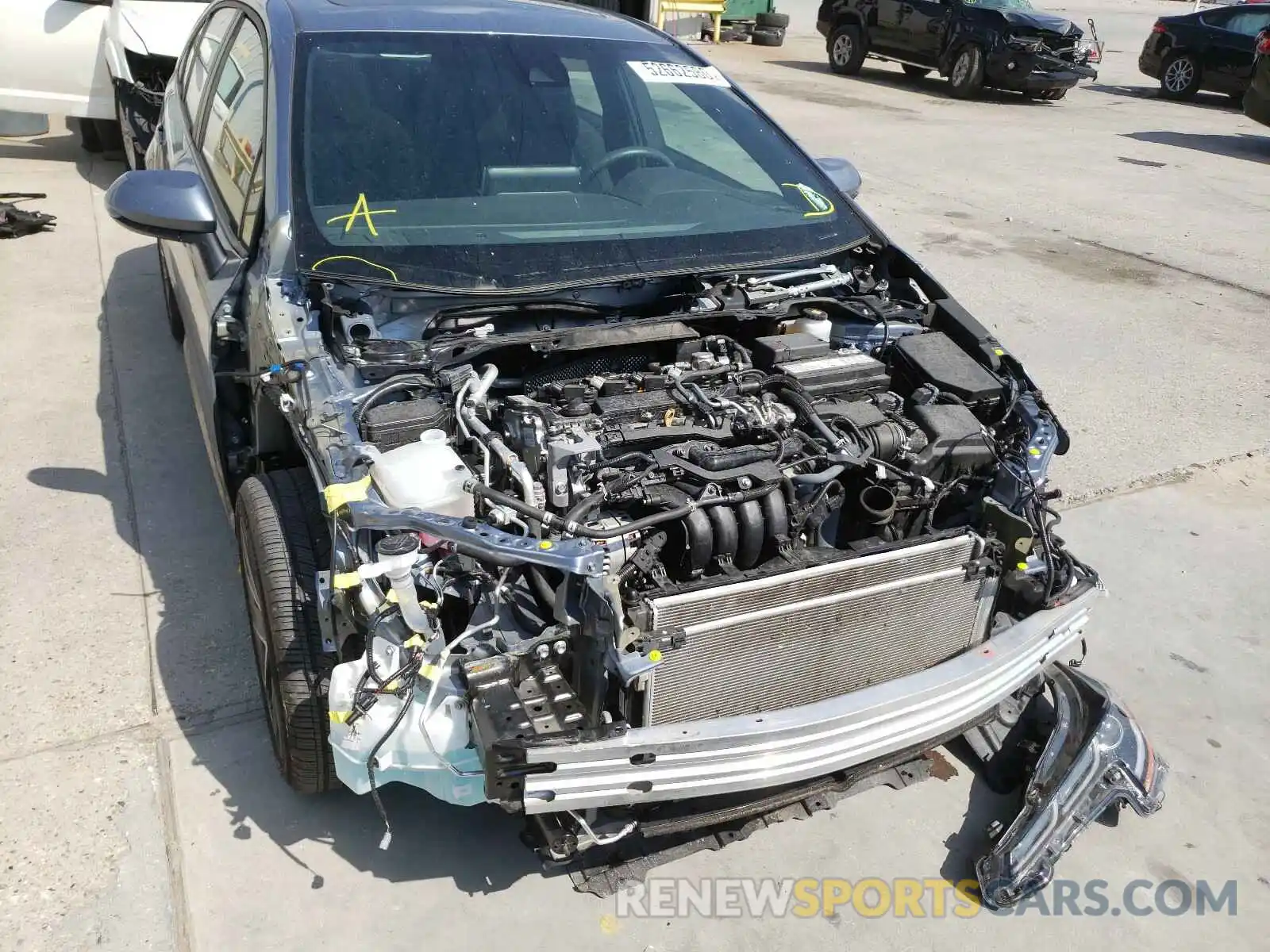 9 Photograph of a damaged car 5YFP4RCE5LP014601 TOYOTA COROLLA 2020