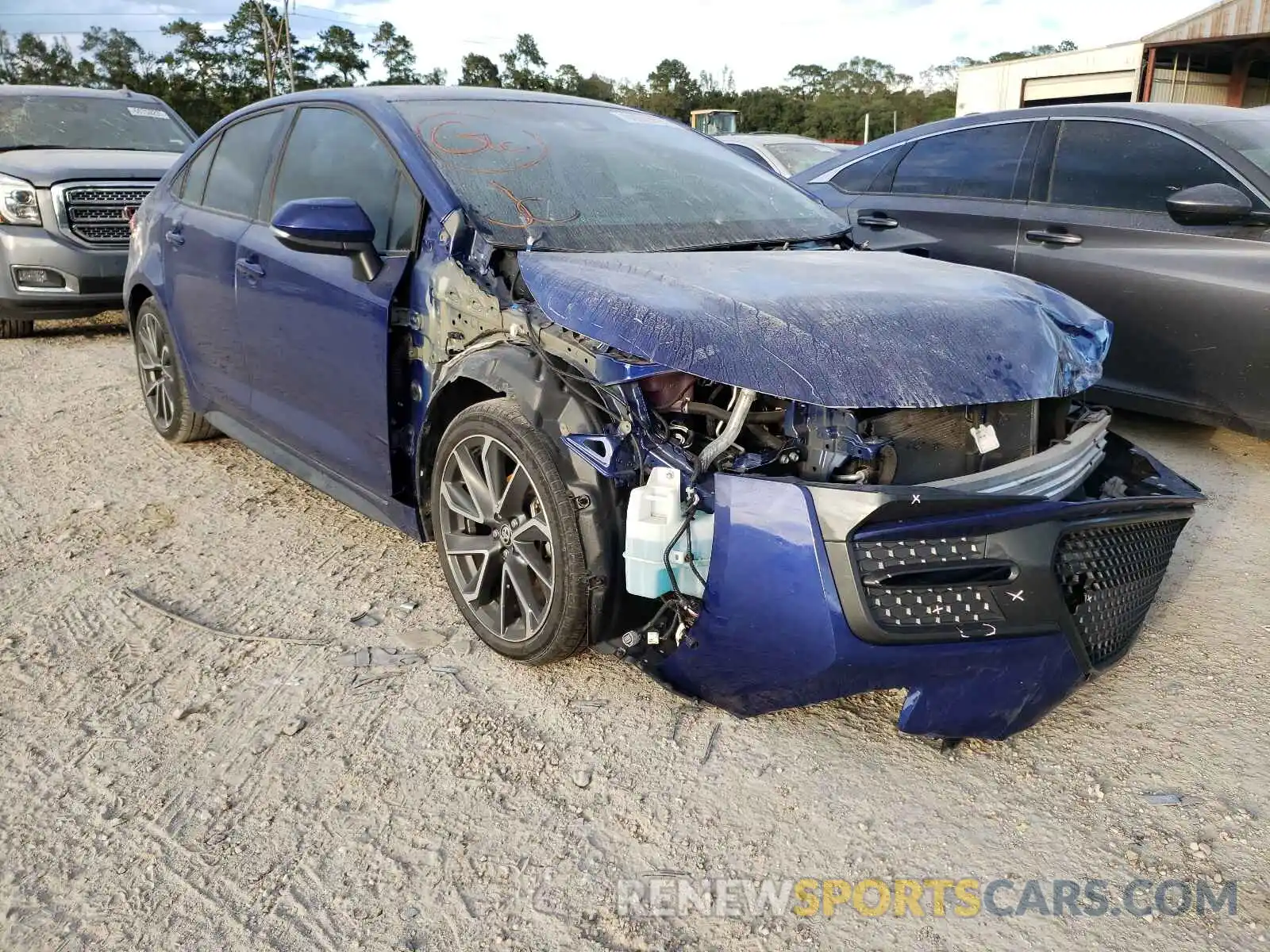 1 Photograph of a damaged car 5YFP4RCE5LP014808 TOYOTA COROLLA 2020