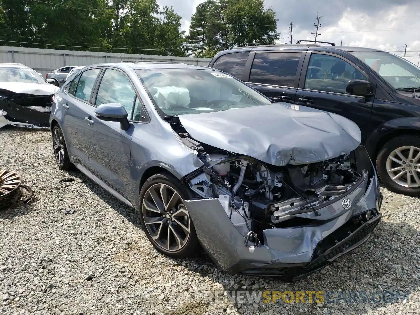 1 Photograph of a damaged car 5YFP4RCE5LP022181 TOYOTA COROLLA 2020