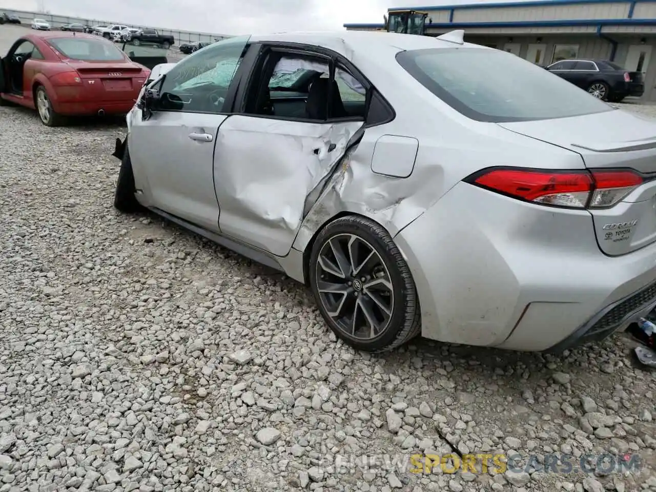 3 Photograph of a damaged car 5YFP4RCE5LP022455 TOYOTA COROLLA 2020