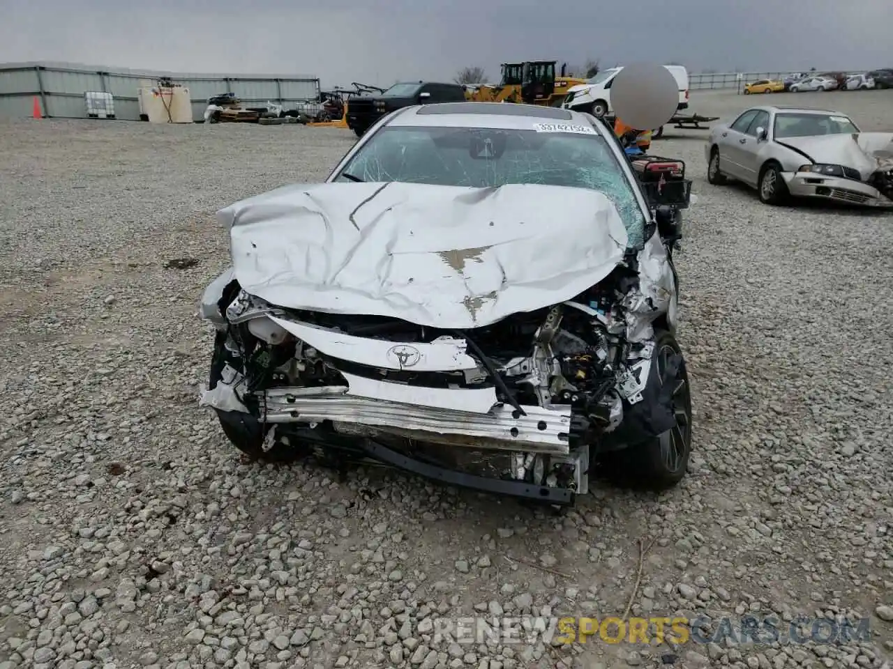 9 Photograph of a damaged car 5YFP4RCE5LP022455 TOYOTA COROLLA 2020