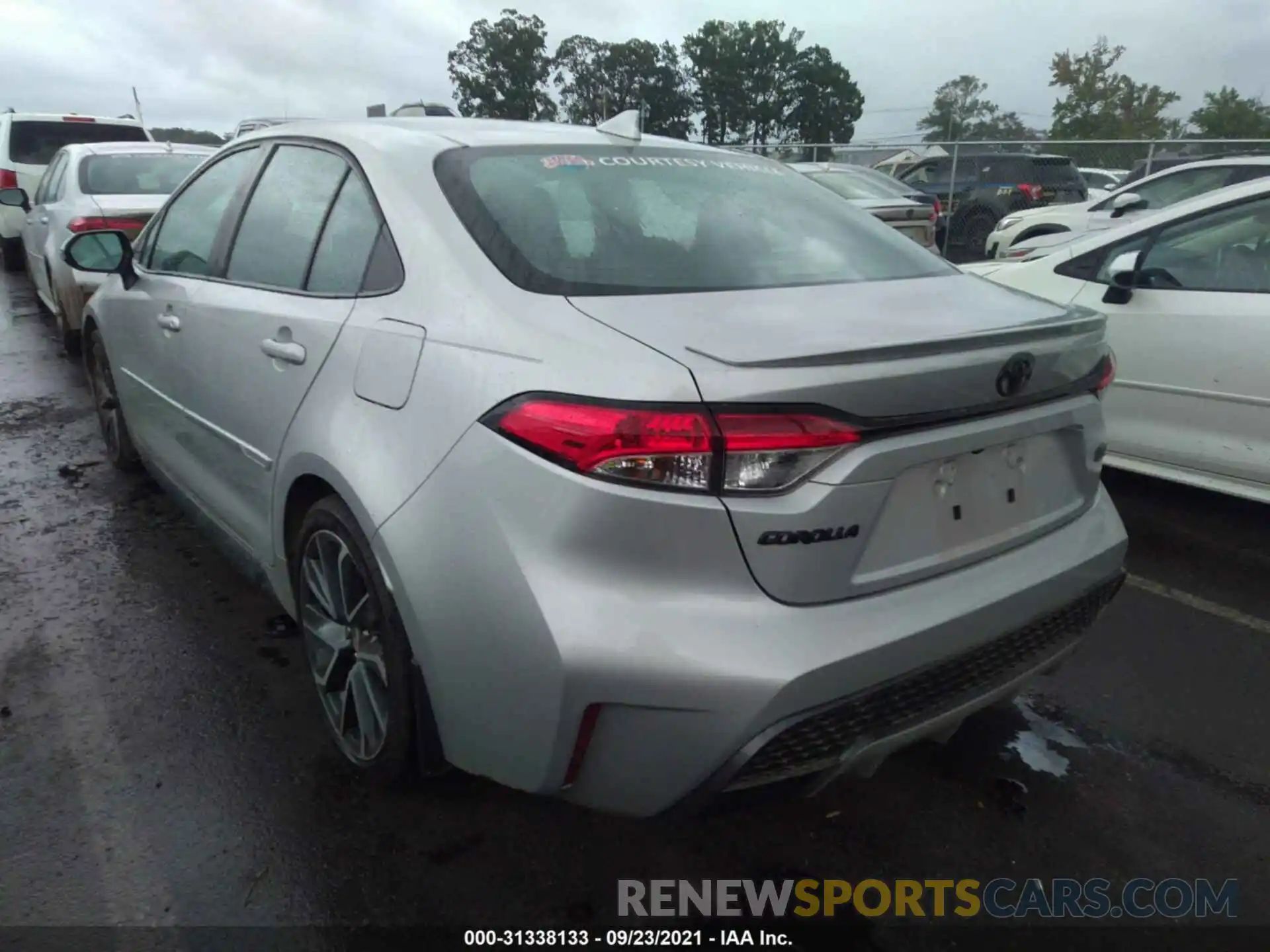 3 Photograph of a damaged car 5YFP4RCE5LP024531 TOYOTA COROLLA 2020