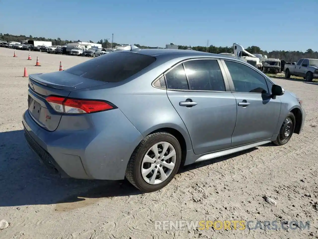 3 Photograph of a damaged car 5YFP4RCE5LP027736 TOYOTA COROLLA 2020