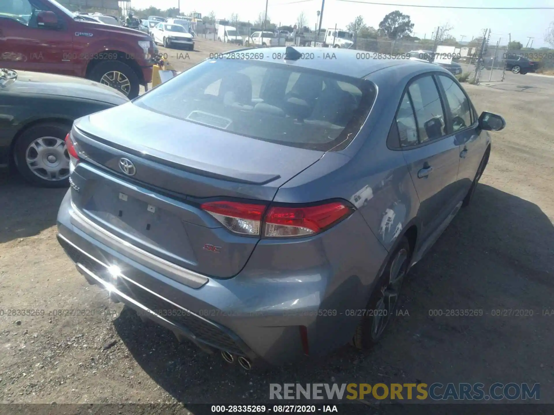 4 Photograph of a damaged car 5YFP4RCE5LP034993 TOYOTA COROLLA 2020