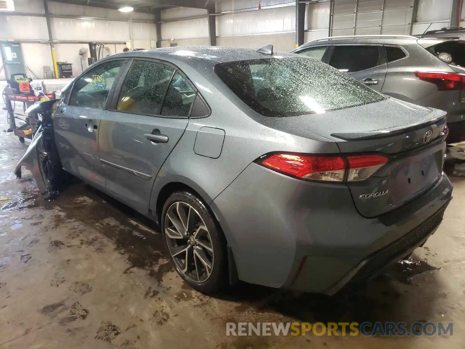 3 Photograph of a damaged car 5YFP4RCE5LP043838 TOYOTA COROLLA 2020