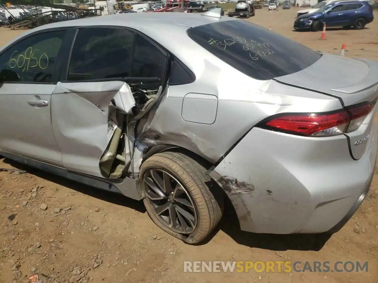 9 Photograph of a damaged car 5YFP4RCE5LP051499 TOYOTA COROLLA 2020