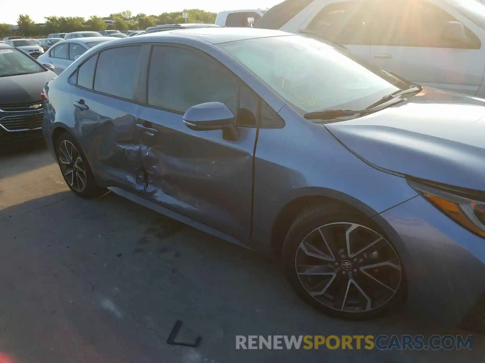 9 Photograph of a damaged car 5YFP4RCE6LP011660 TOYOTA COROLLA 2020