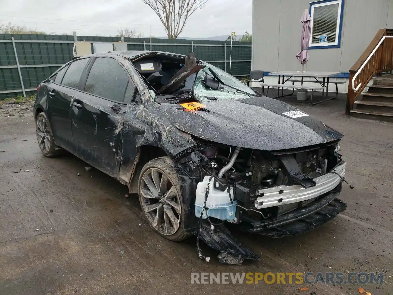 1 Photograph of a damaged car 5YFP4RCE6LP014106 TOYOTA COROLLA 2020