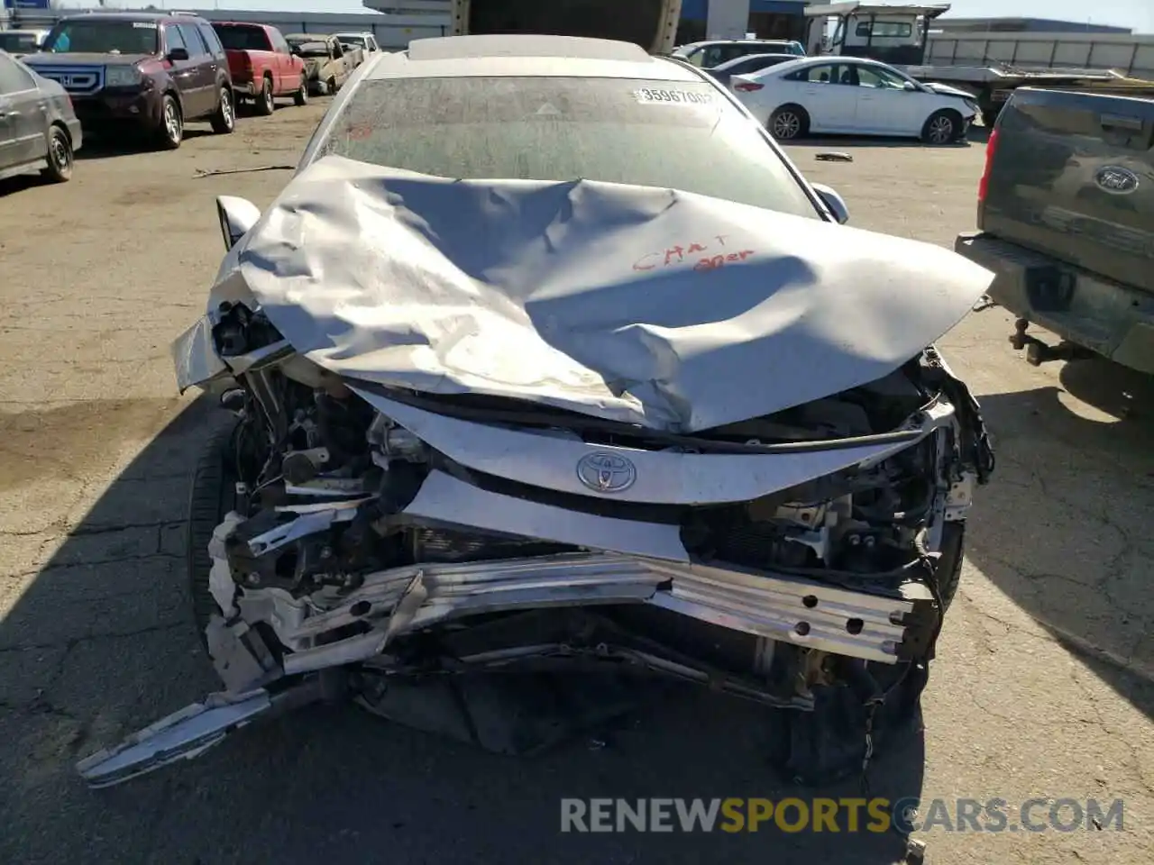 9 Photograph of a damaged car 5YFP4RCE6LP023291 TOYOTA COROLLA 2020