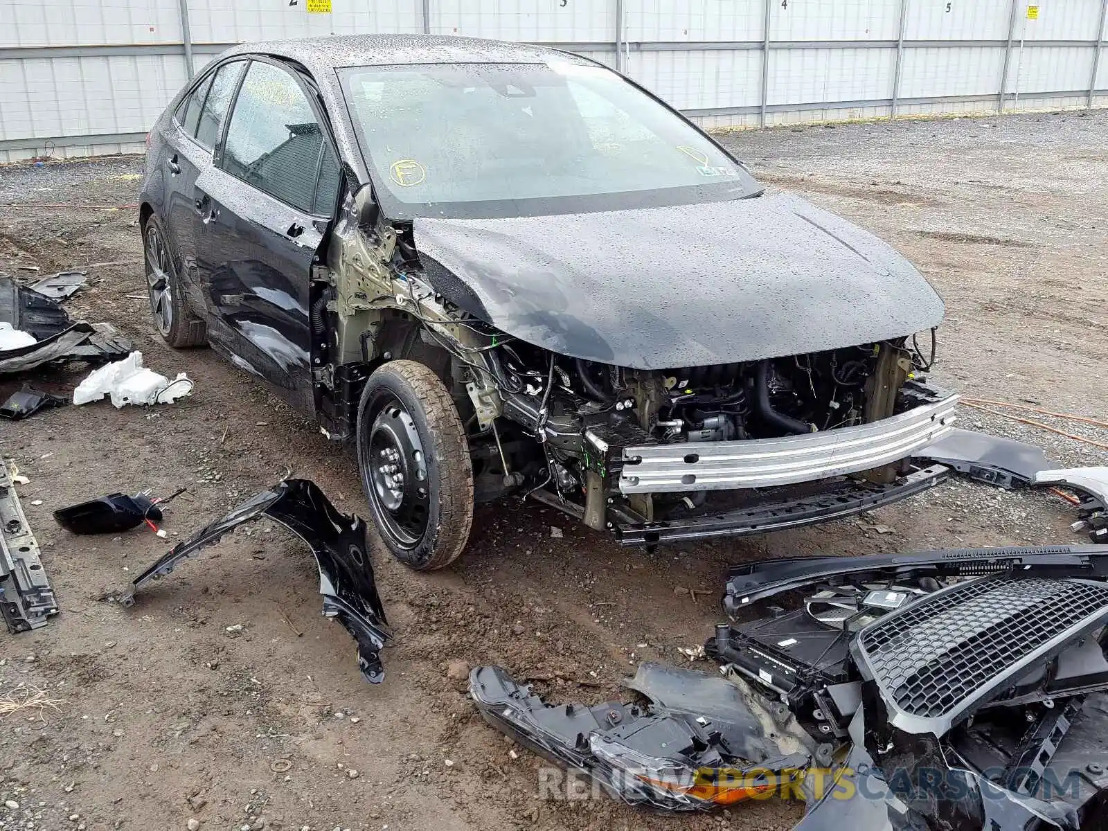 1 Photograph of a damaged car 5YFP4RCE7LP017340 TOYOTA COROLLA 2020