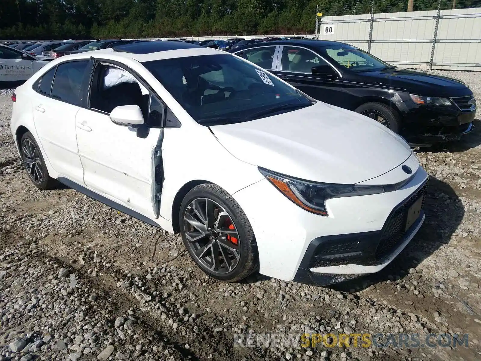 1 Photograph of a damaged car 5YFP4RCE7LP020044 TOYOTA COROLLA 2020