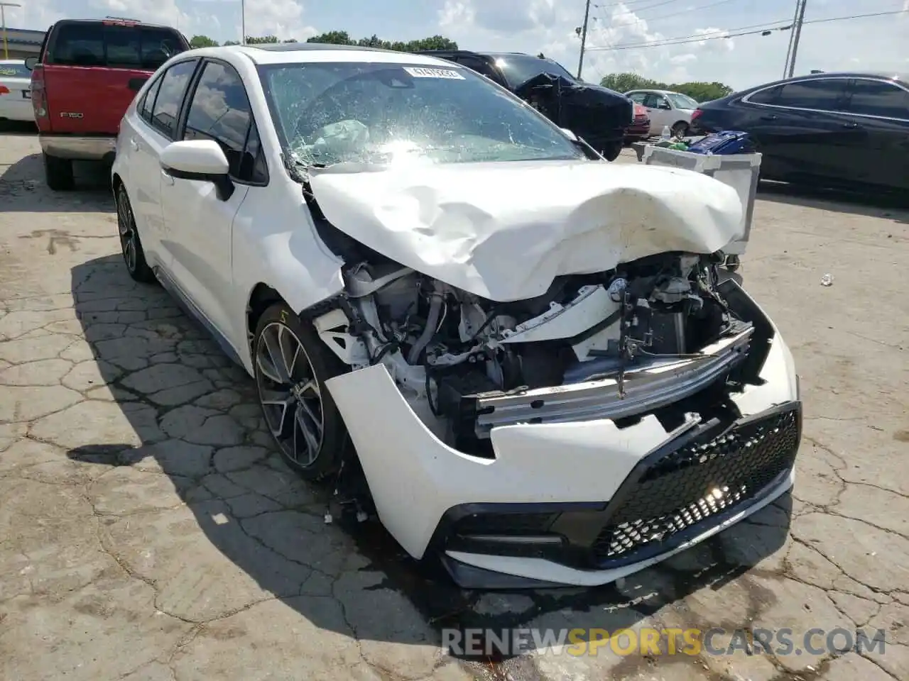 1 Photograph of a damaged car 5YFP4RCE7LP027544 TOYOTA COROLLA 2020