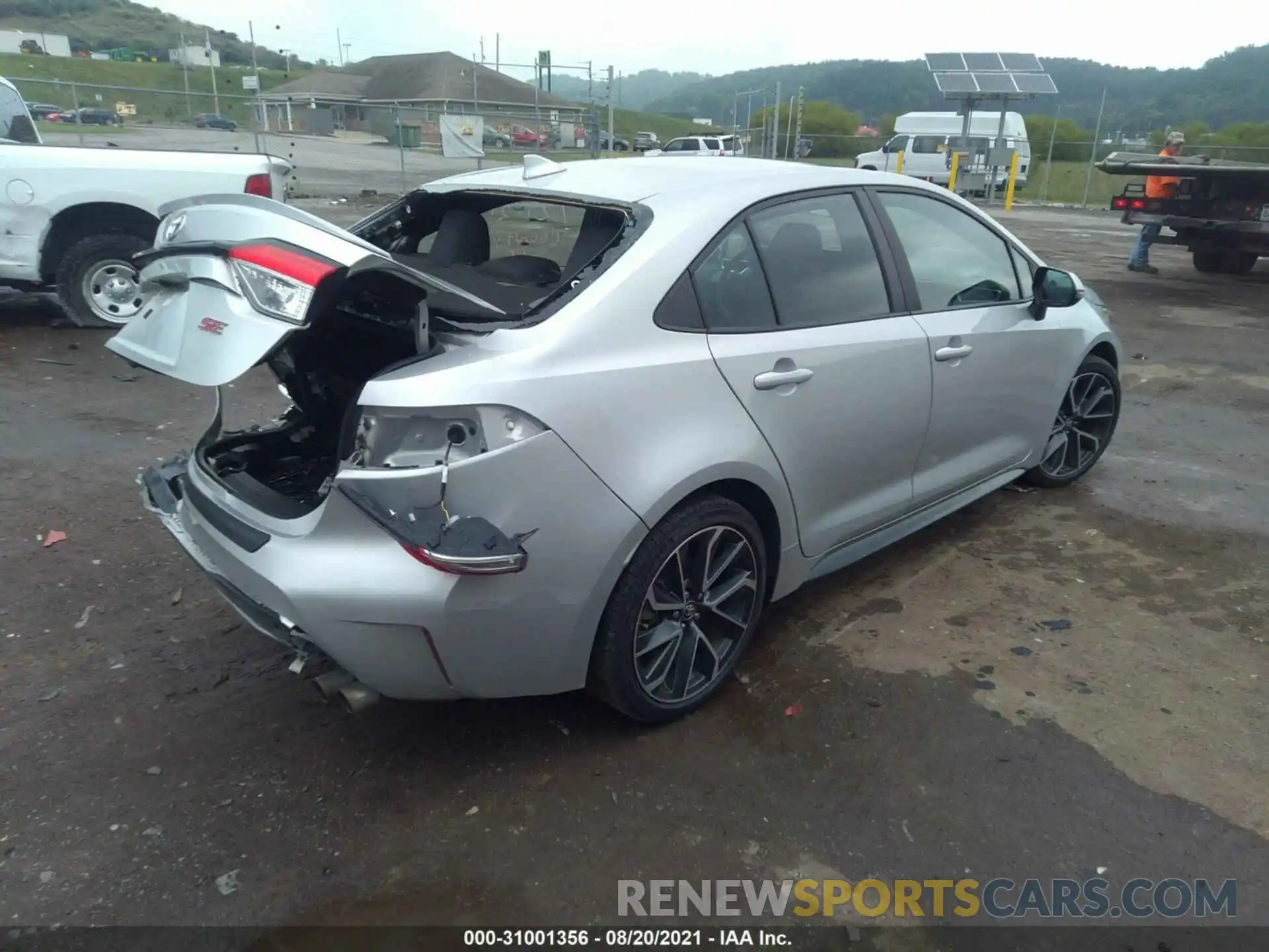 4 Photograph of a damaged car 5YFP4RCE7LP028936 TOYOTA COROLLA 2020