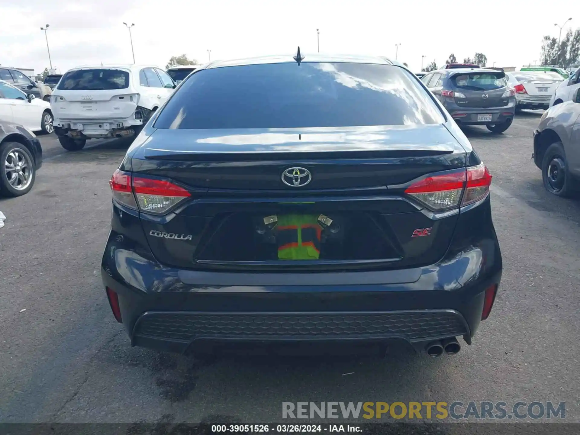 16 Photograph of a damaged car 5YFP4RCE7LP044201 TOYOTA COROLLA 2020