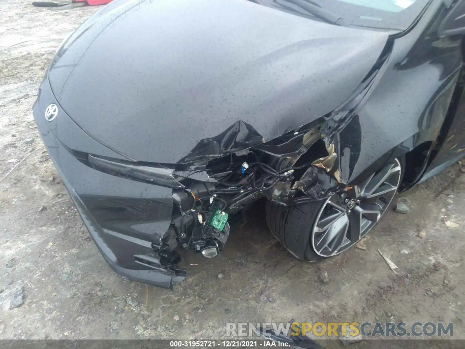 6 Photograph of a damaged car 5YFP4RCE7LP054422 TOYOTA COROLLA 2020