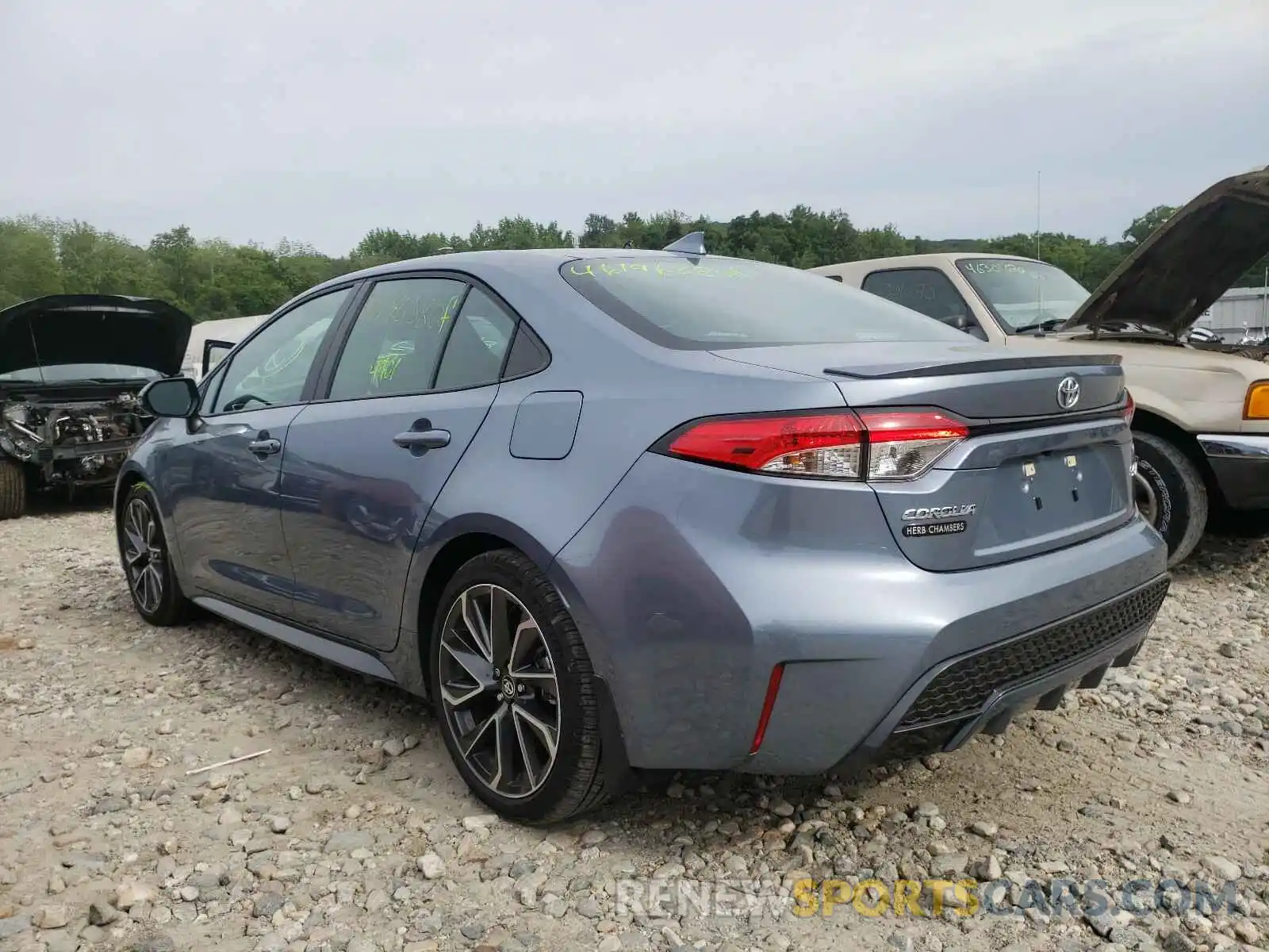 3 Photograph of a damaged car 5YFP4RCE8LP013572 TOYOTA COROLLA 2020