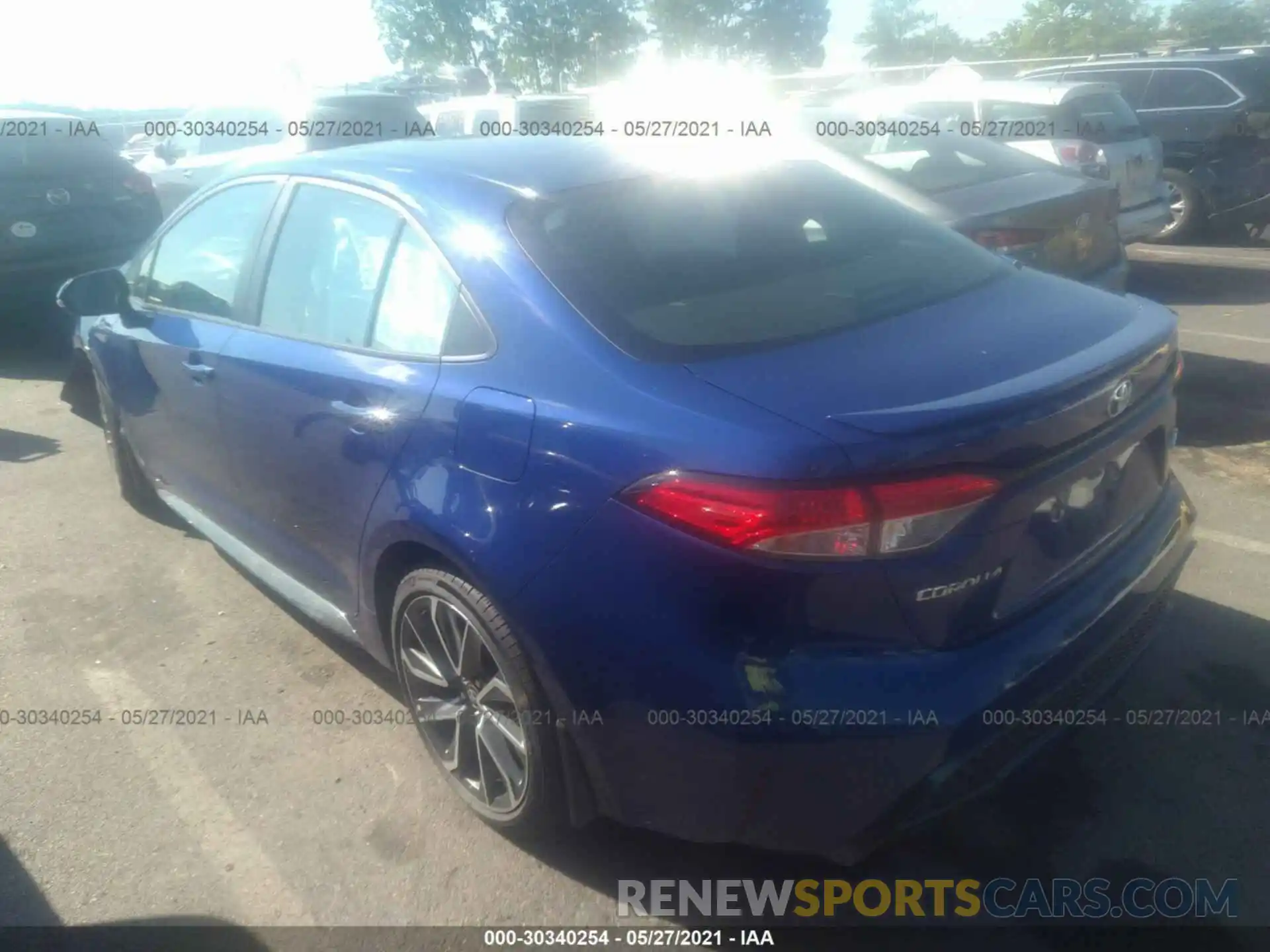 3 Photograph of a damaged car 5YFP4RCE8LP013670 TOYOTA COROLLA 2020