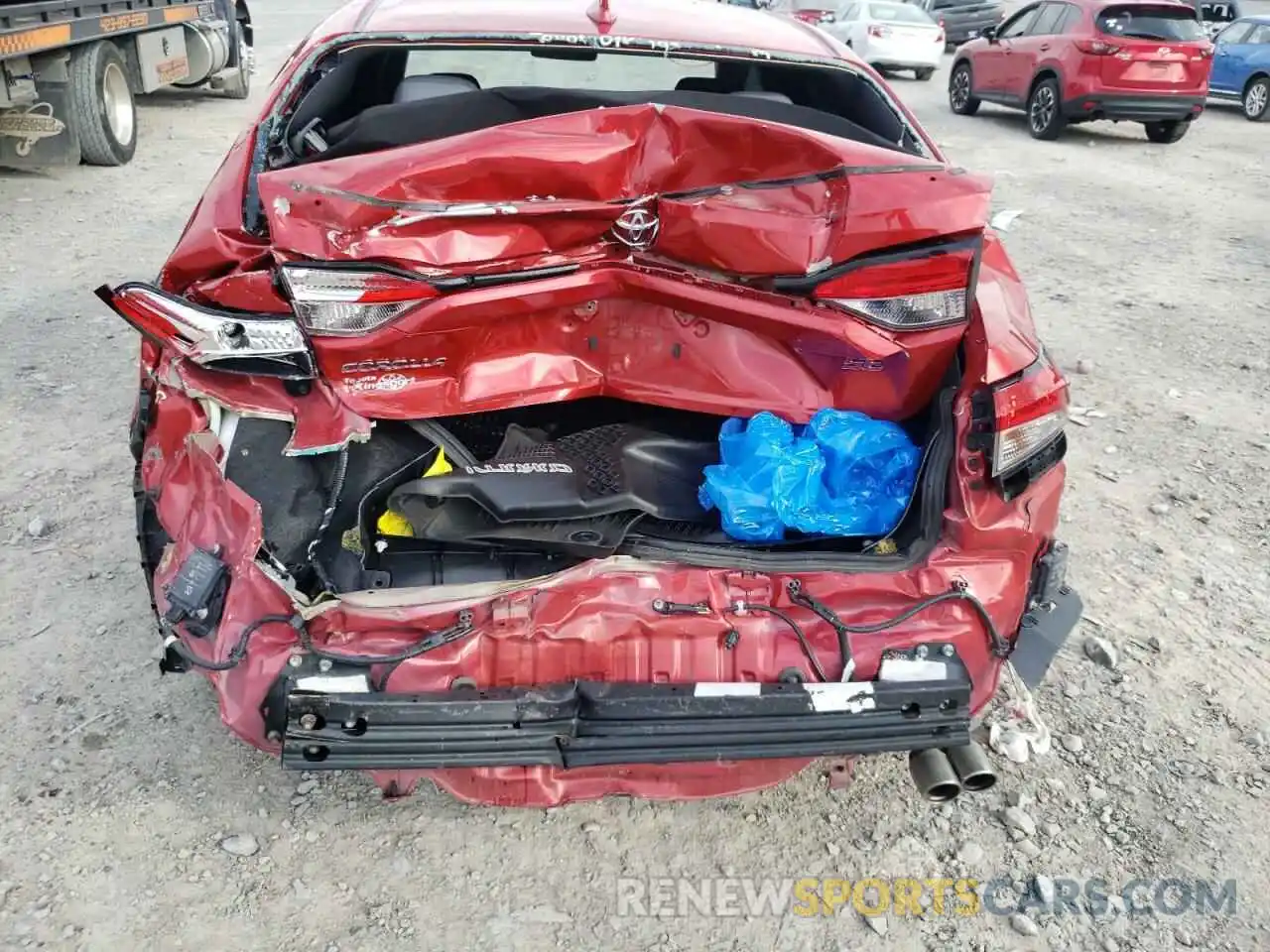 9 Photograph of a damaged car 5YFP4RCE8LP027939 TOYOTA COROLLA 2020