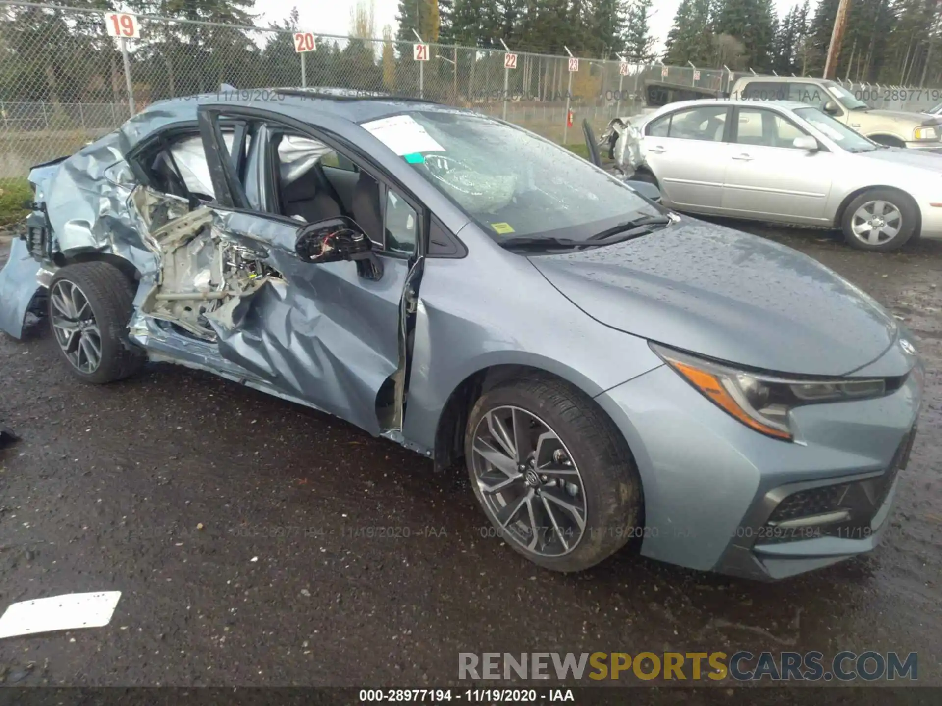 1 Photograph of a damaged car 5YFP4RCE8LP048385 TOYOTA COROLLA 2020