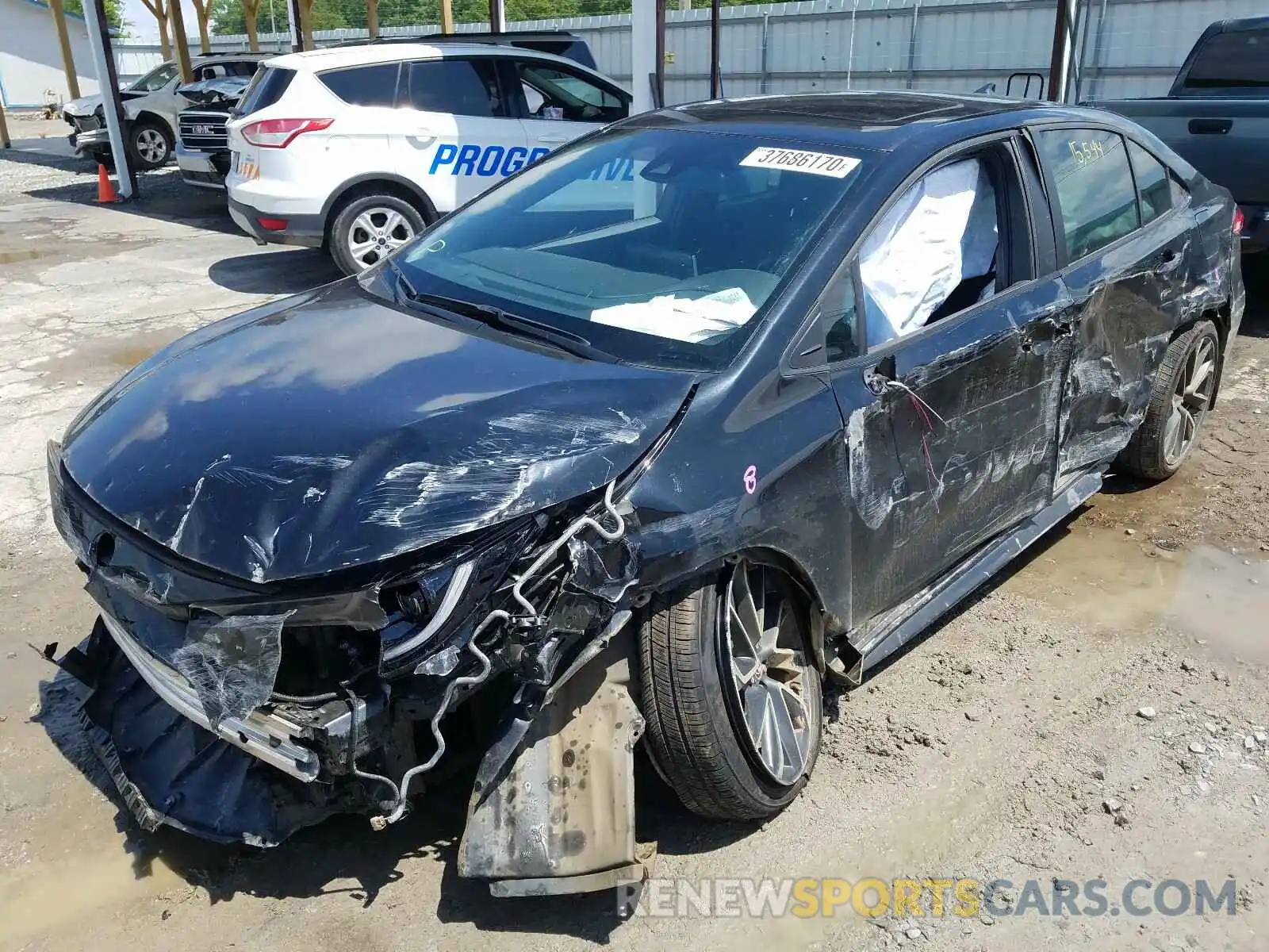 2 Photograph of a damaged car 5YFP4RCE9LP010941 TOYOTA COROLLA 2020