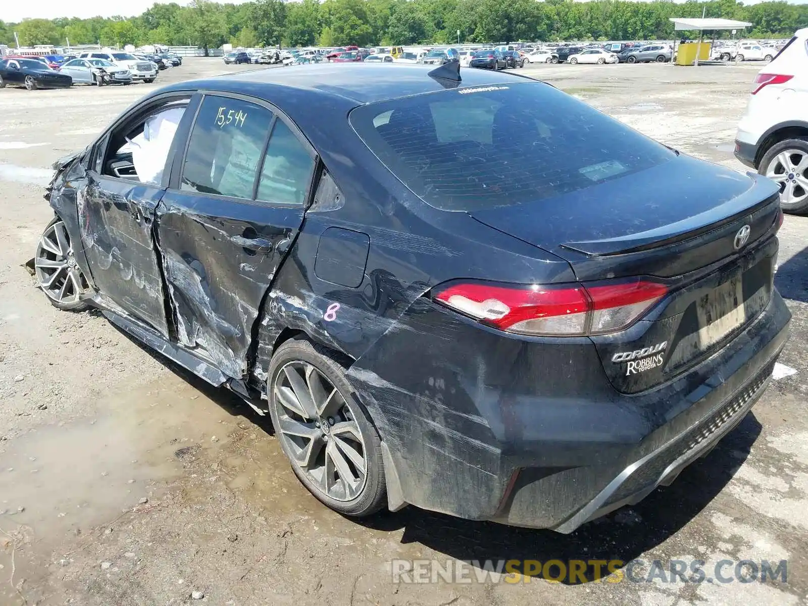 3 Photograph of a damaged car 5YFP4RCE9LP010941 TOYOTA COROLLA 2020