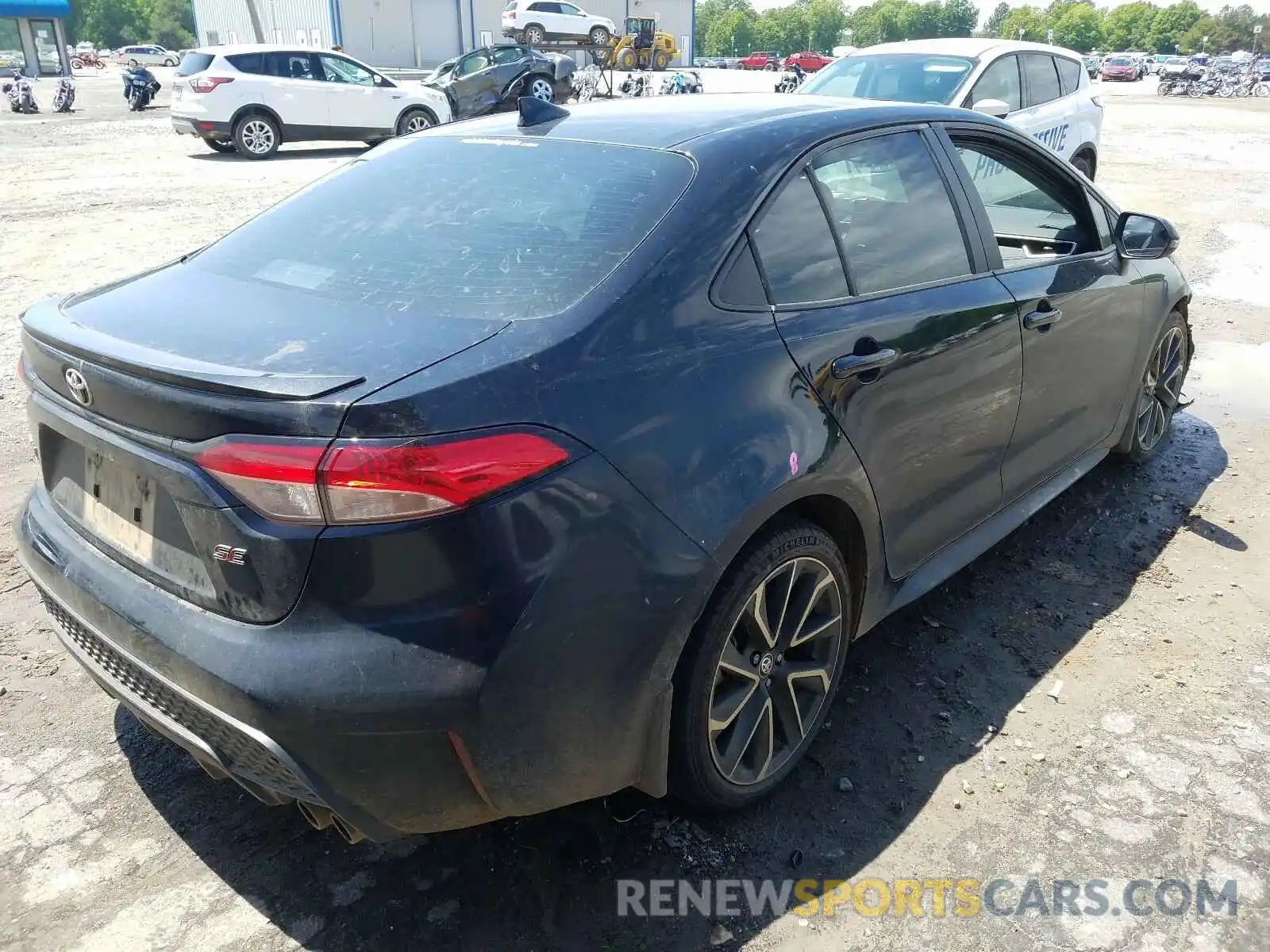 4 Photograph of a damaged car 5YFP4RCE9LP010941 TOYOTA COROLLA 2020