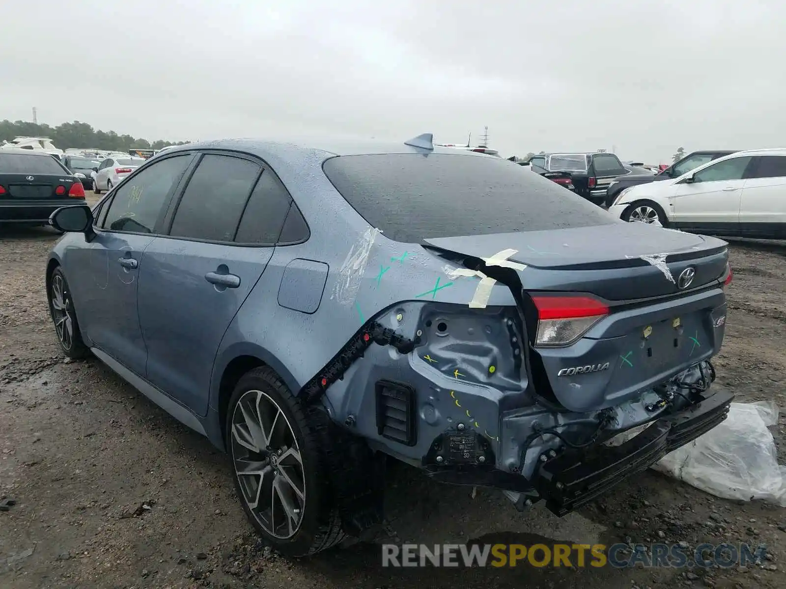 3 Photograph of a damaged car 5YFP4RCE9LP014326 TOYOTA COROLLA 2020