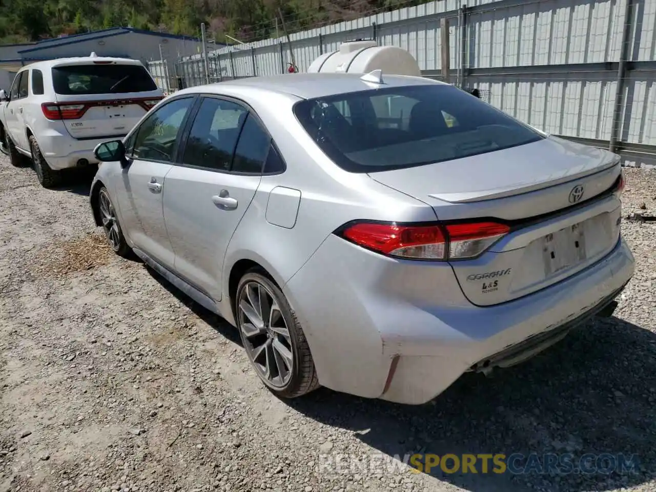 3 Photograph of a damaged car 5YFP4RCE9LP015282 TOYOTA COROLLA 2020