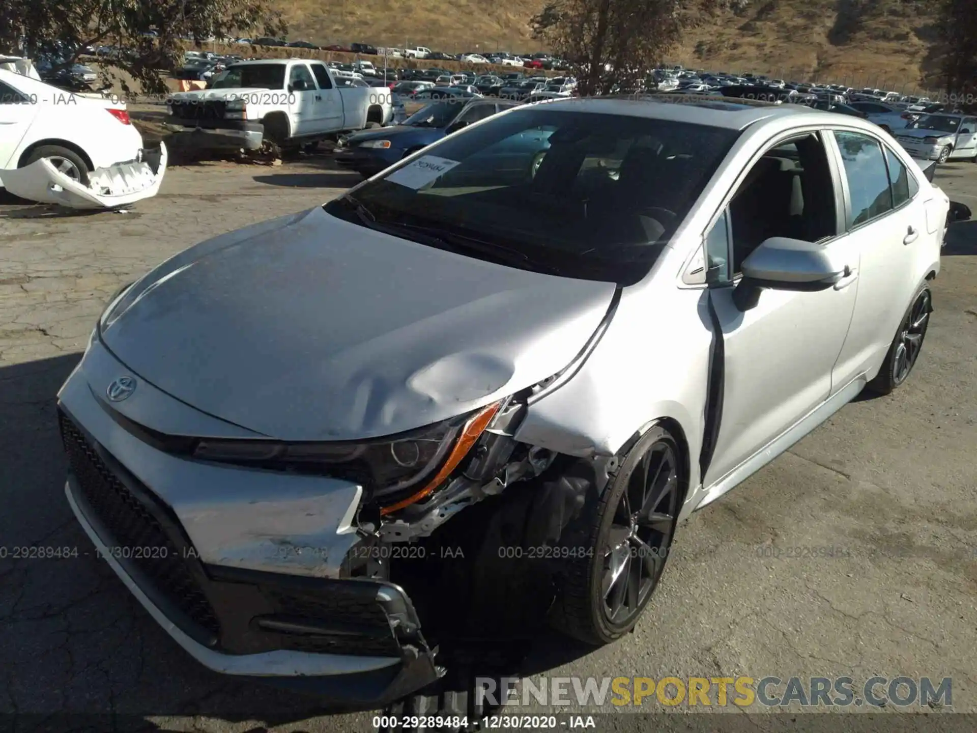 2 Photograph of a damaged car 5YFP4RCE9LP046676 TOYOTA COROLLA 2020