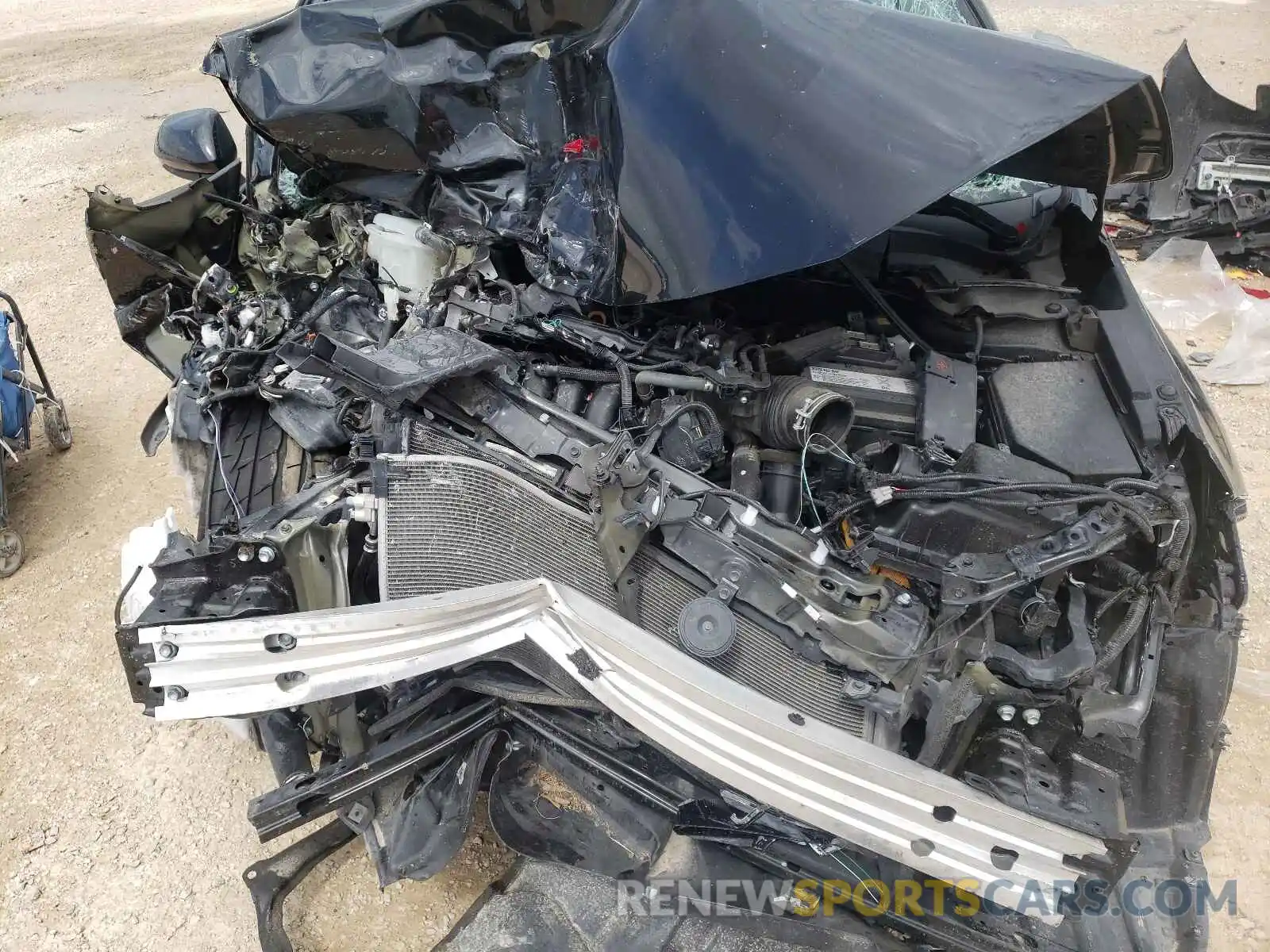 7 Photograph of a damaged car 5YFS4RCE0LP006979 TOYOTA COROLLA 2020