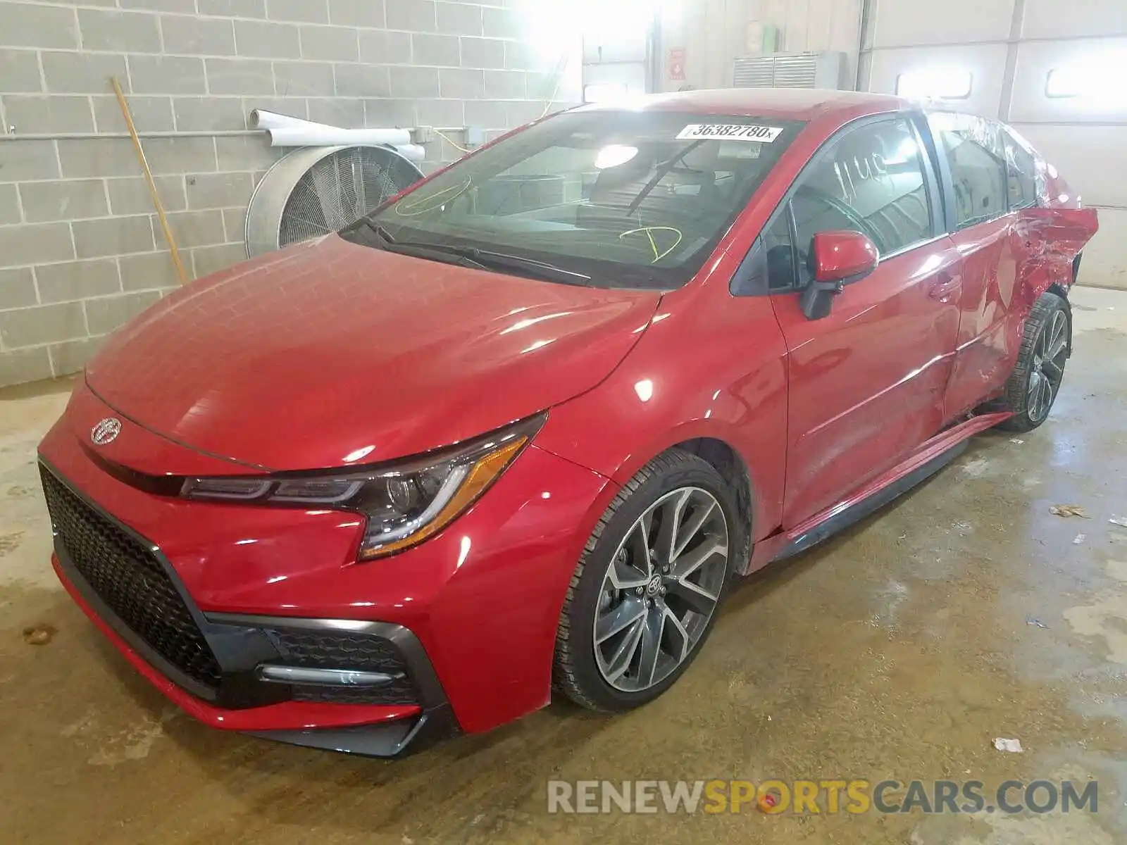 2 Photograph of a damaged car 5YFS4RCE0LP007758 TOYOTA COROLLA 2020